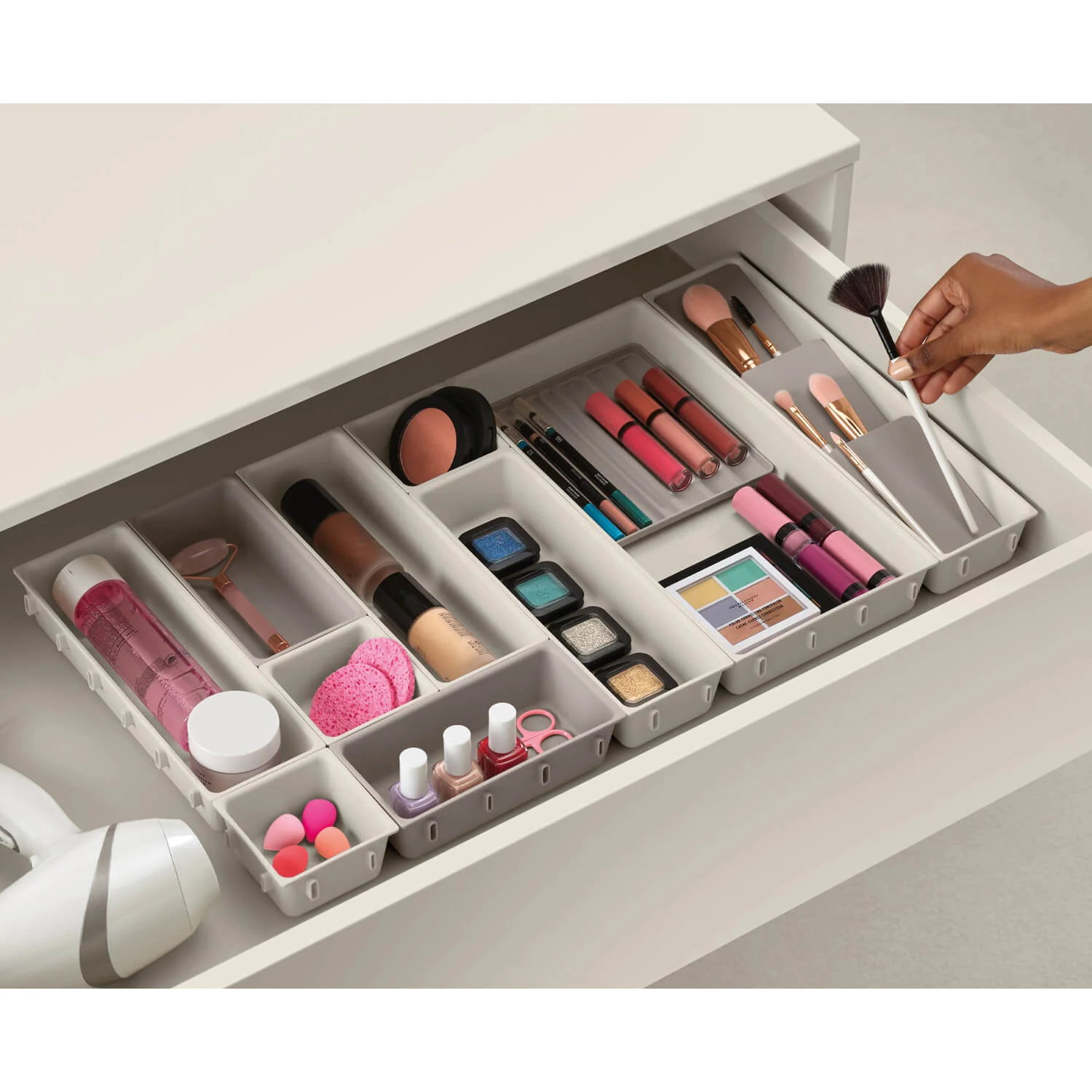Joseph Joseph Viva 12-Piece Make-Up Drawer Organiser Set - Shell - Image 11