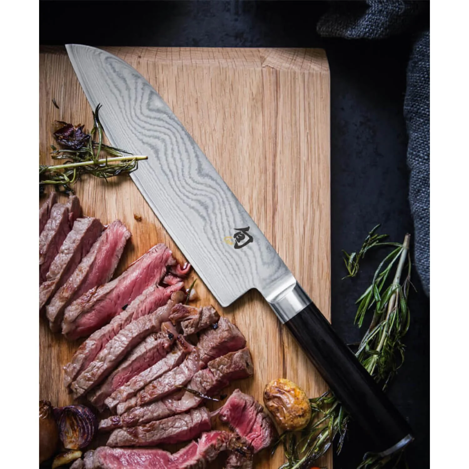 Kai Shun Classic Santoku Knife - 16.5cm - Image 3