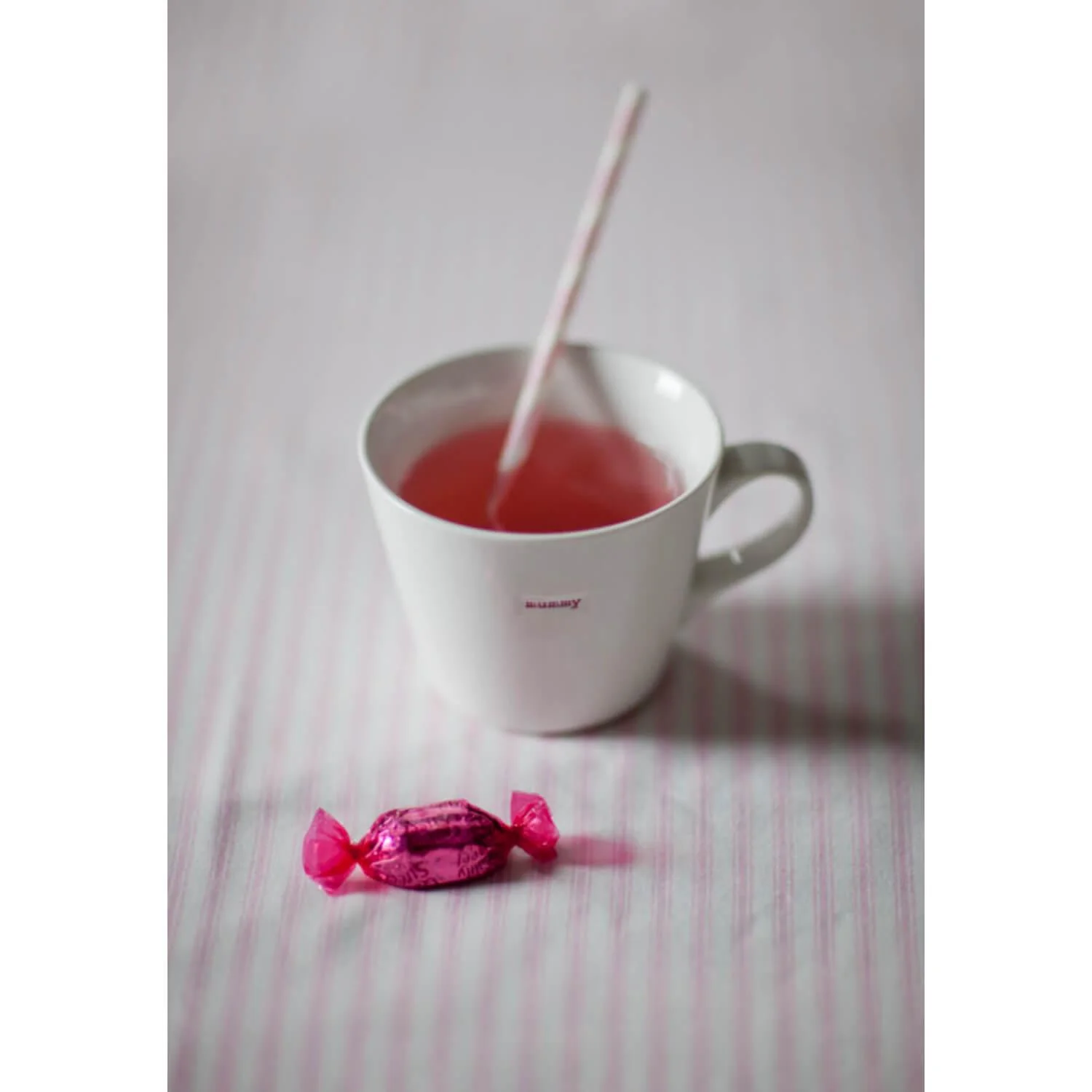 Keith Brymer Jones Range Word Bucket Mug - Mummy - Image 2
