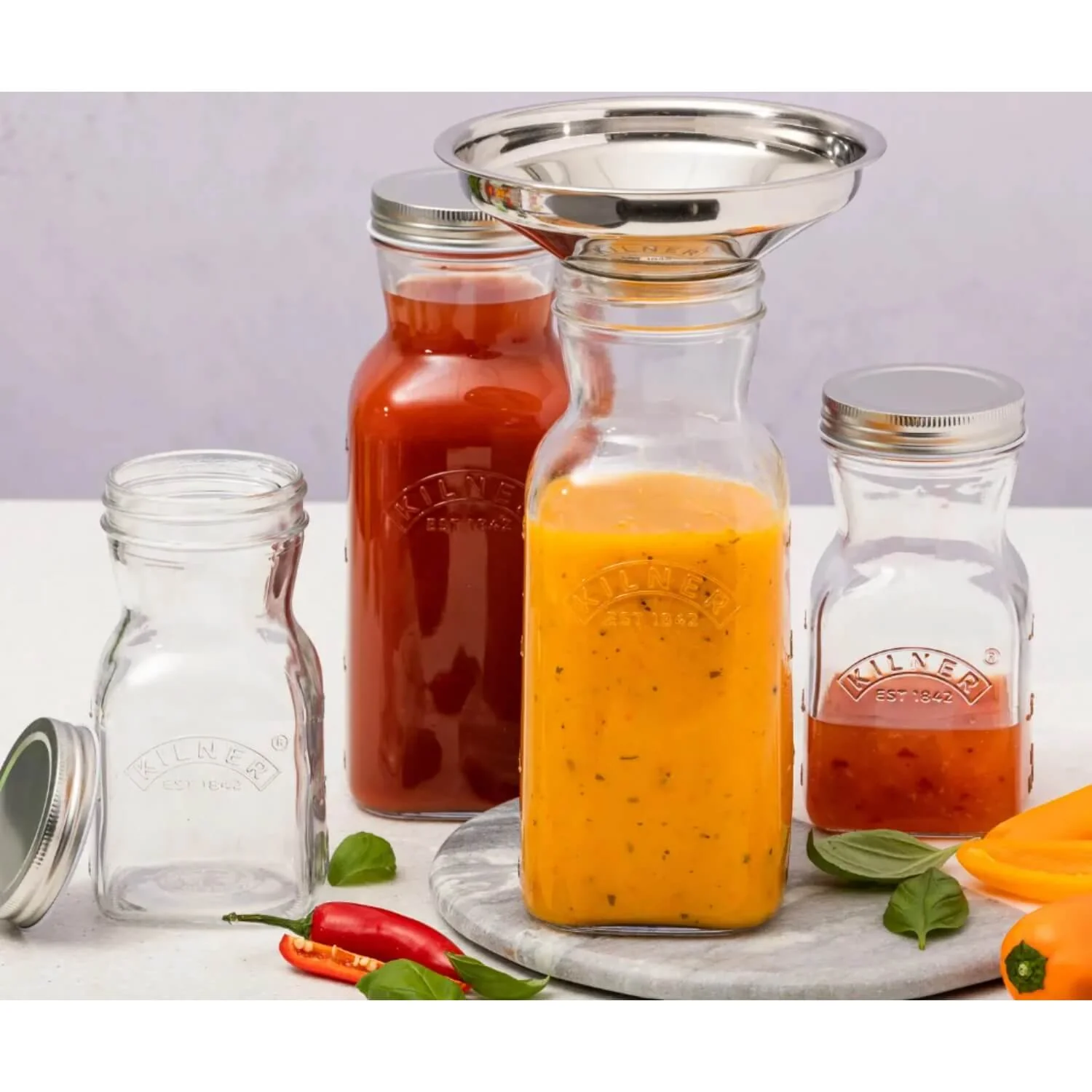 Kilner 1 Litre Juice & Sauce Bottle - Image 3