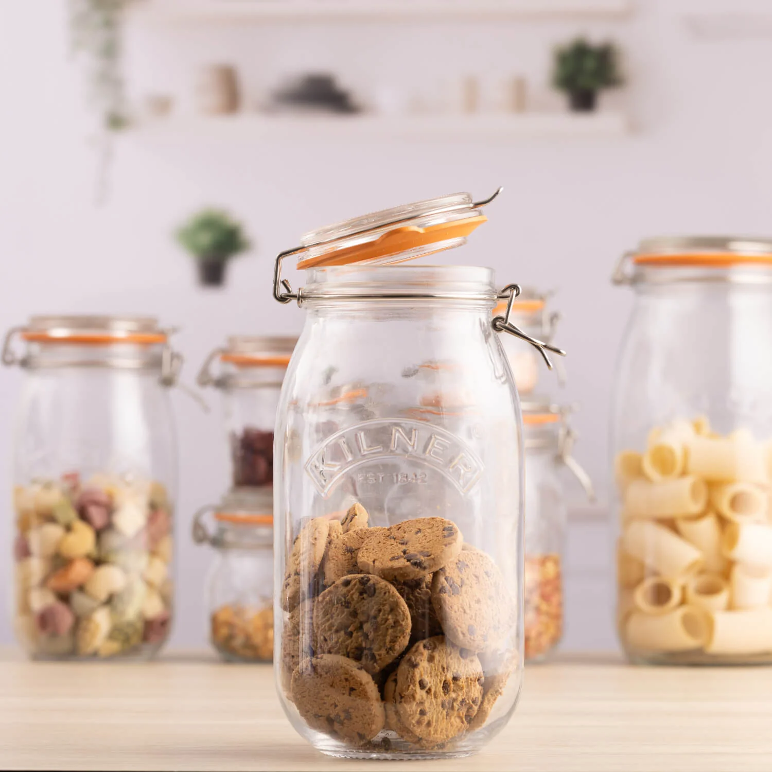 Kilner Glass Round Clip Top Storage Jar - 2 Litre - Image 4