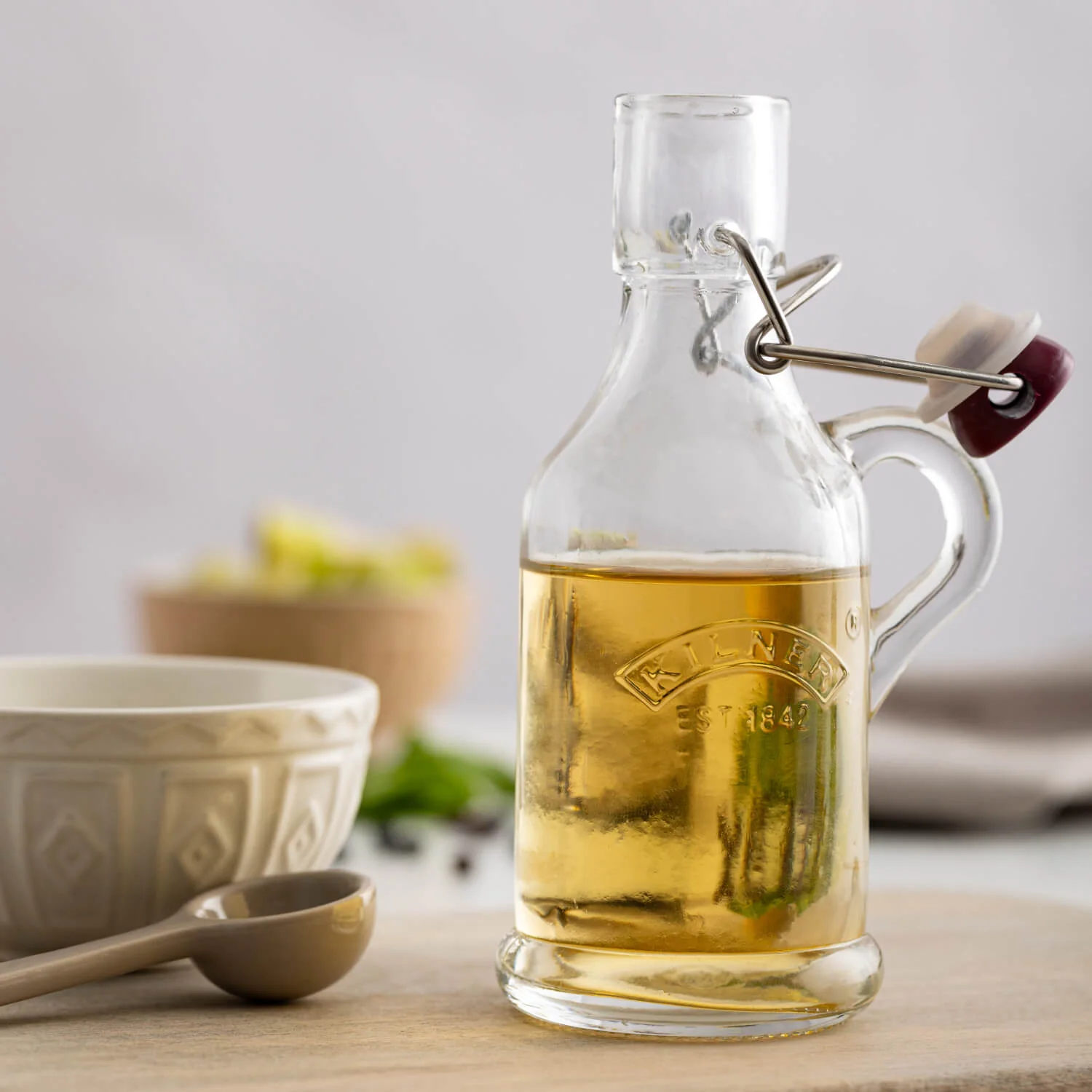 Kilner Glass Handled Clip Top Preserve Bottle - 200ml - Image 2