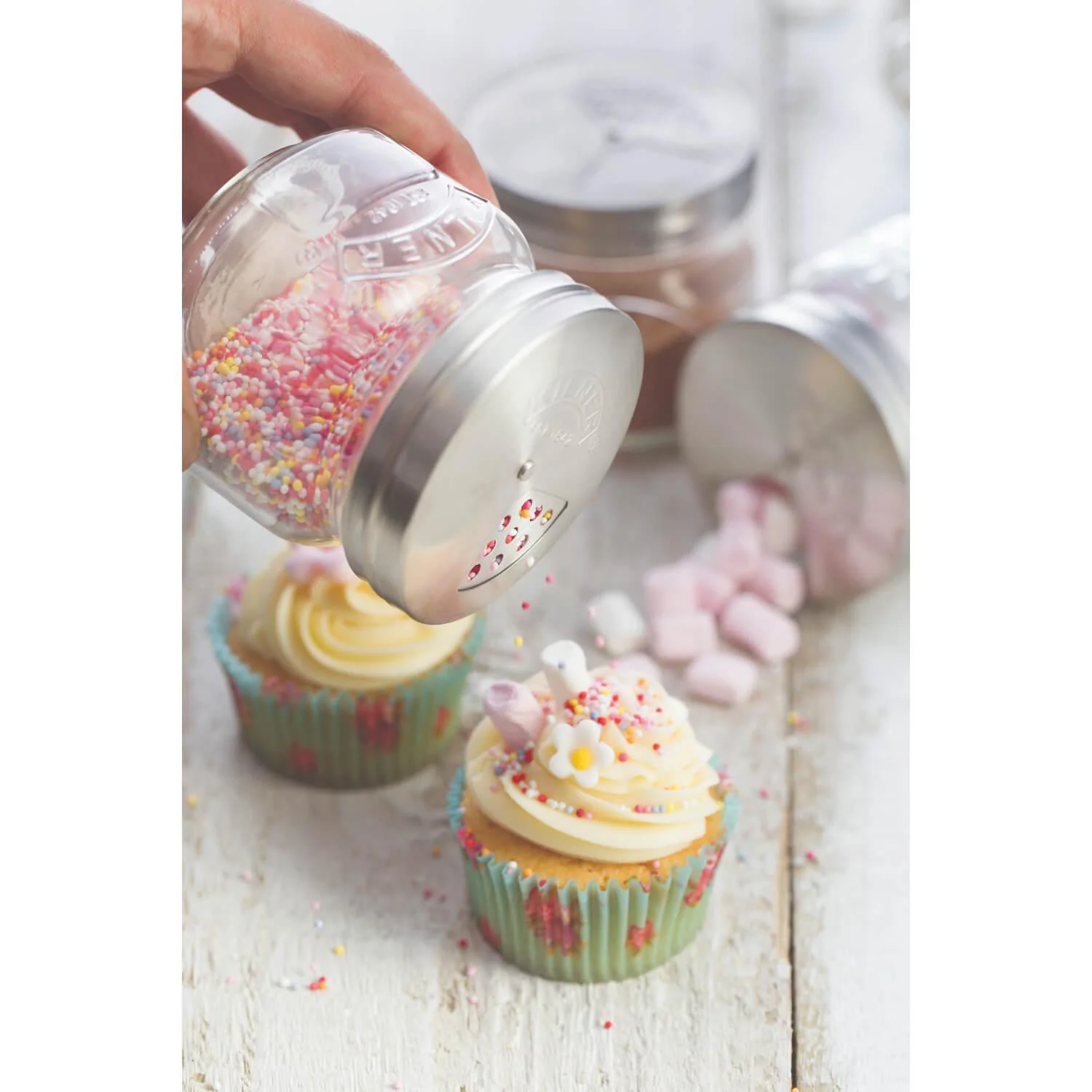 Kilner Glass Storage Jar With Shaker Lid - 250ml - Image 5
