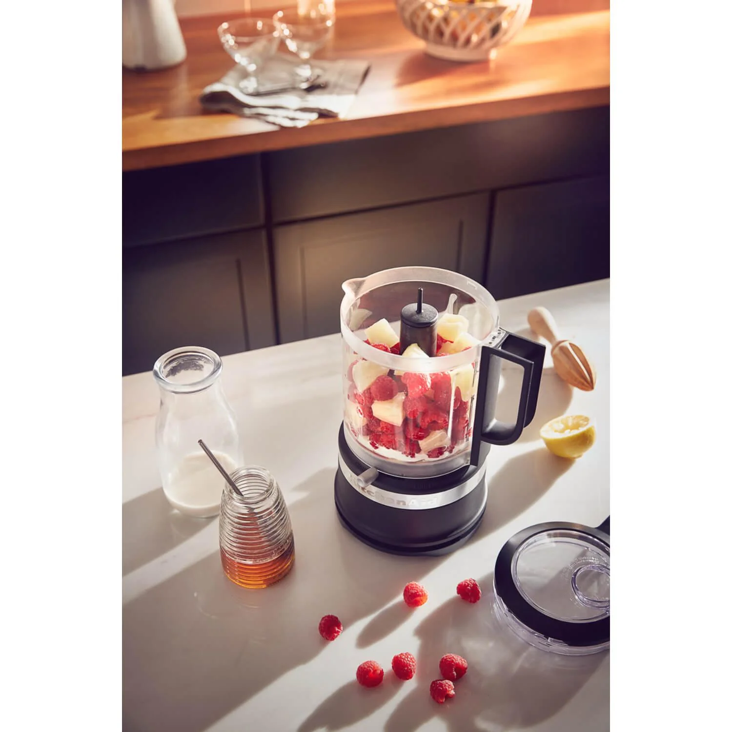 KitchenAid 5KFC0516BER Food Chopper - Empire Red - Image 8