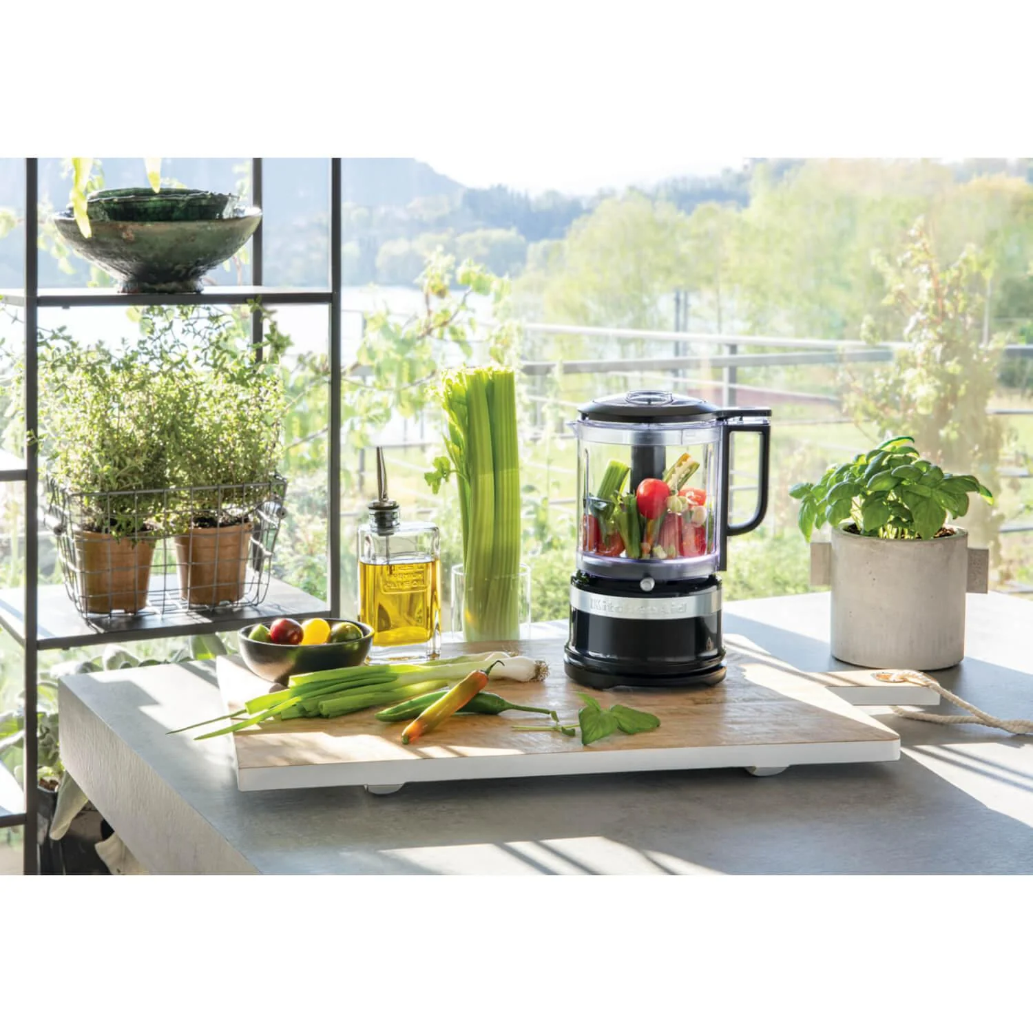 KitchenAid 5KFC0516BOB Food Chopper - Onyx Black - Image 12
