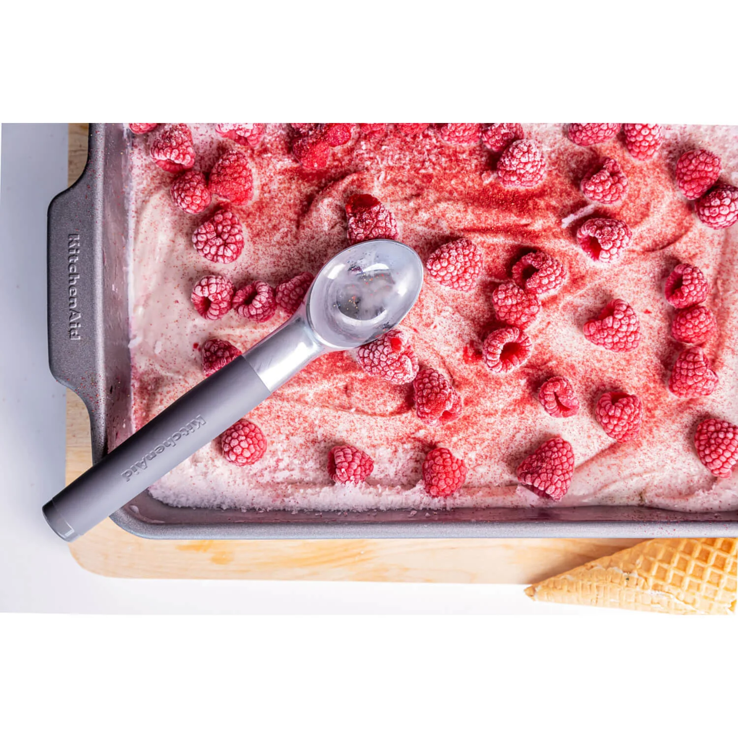 KitchenAid Soft Grip Ice Cream Scoop - Charcoal Grey - Image 4