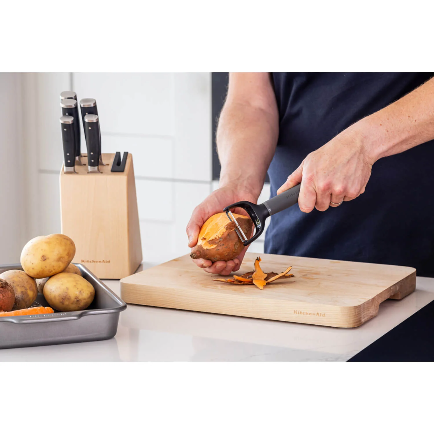 KitchenAid Soft Grip Y Peeler - Charcoal Grey - Image 6