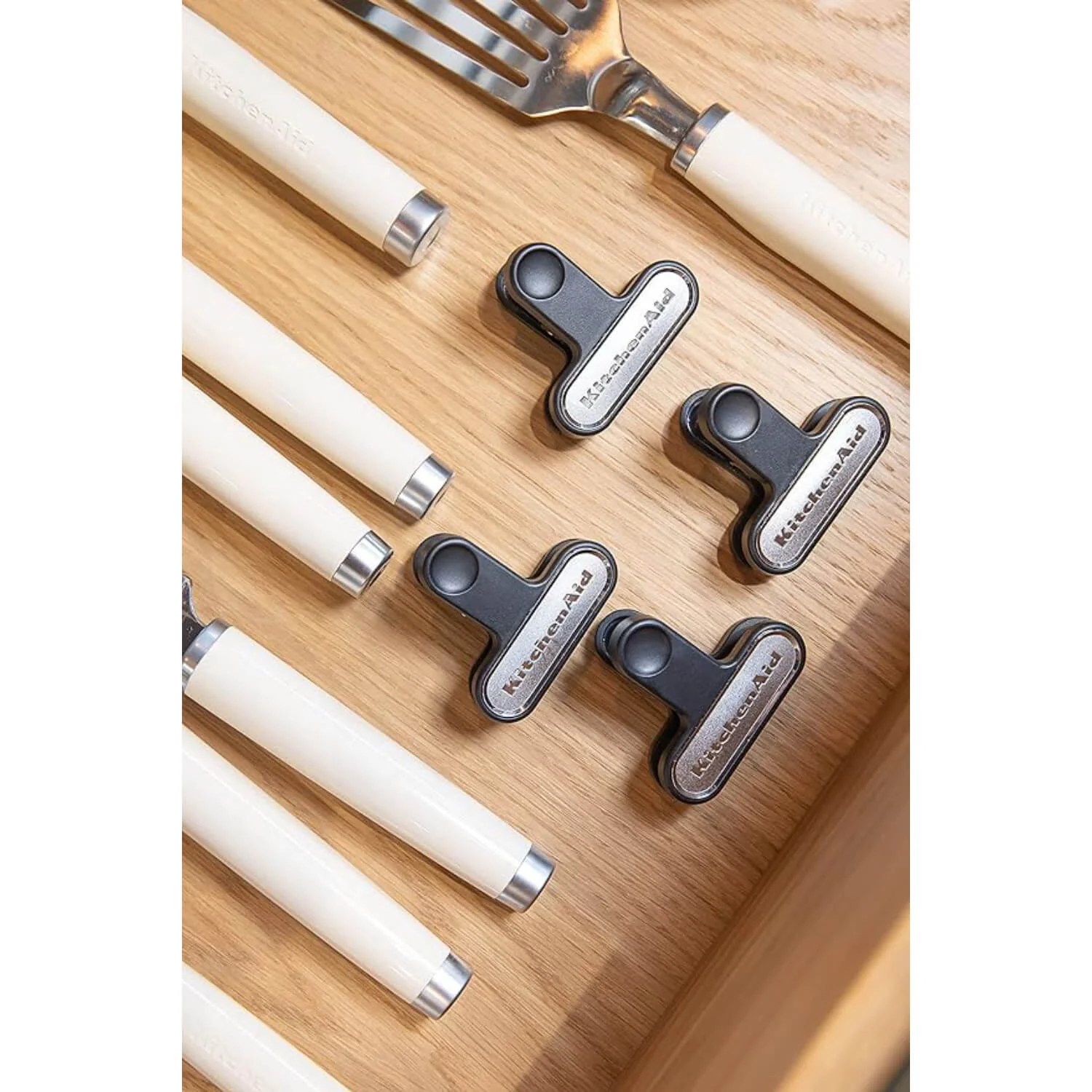 KitchenAid Stainless Steel Food Bag Clips - Pack of 4 - Image 3