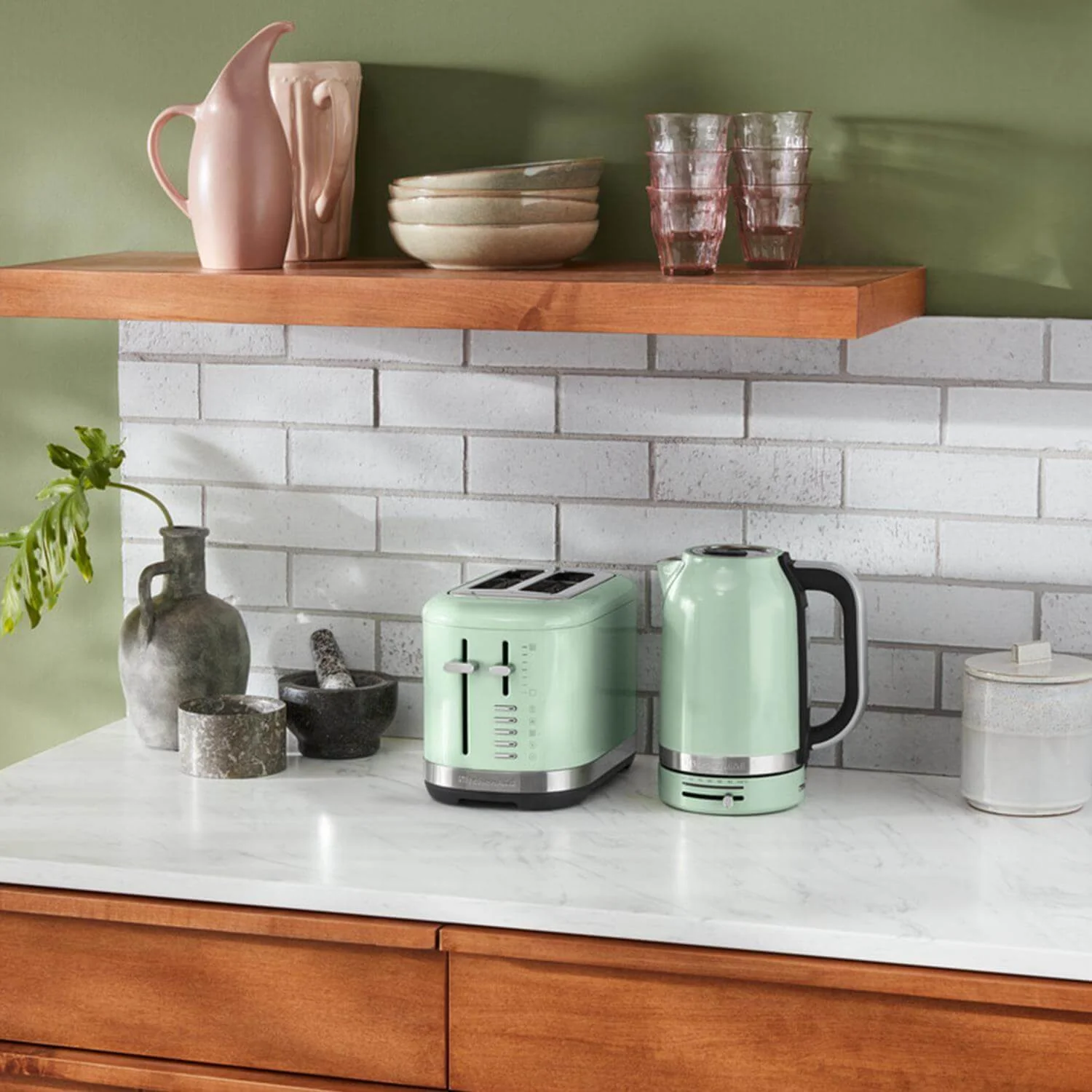 KitchenAid Variable Temperature 5KEK1701BPT 1.7 Litre Kettle - Pistachio - Image 6