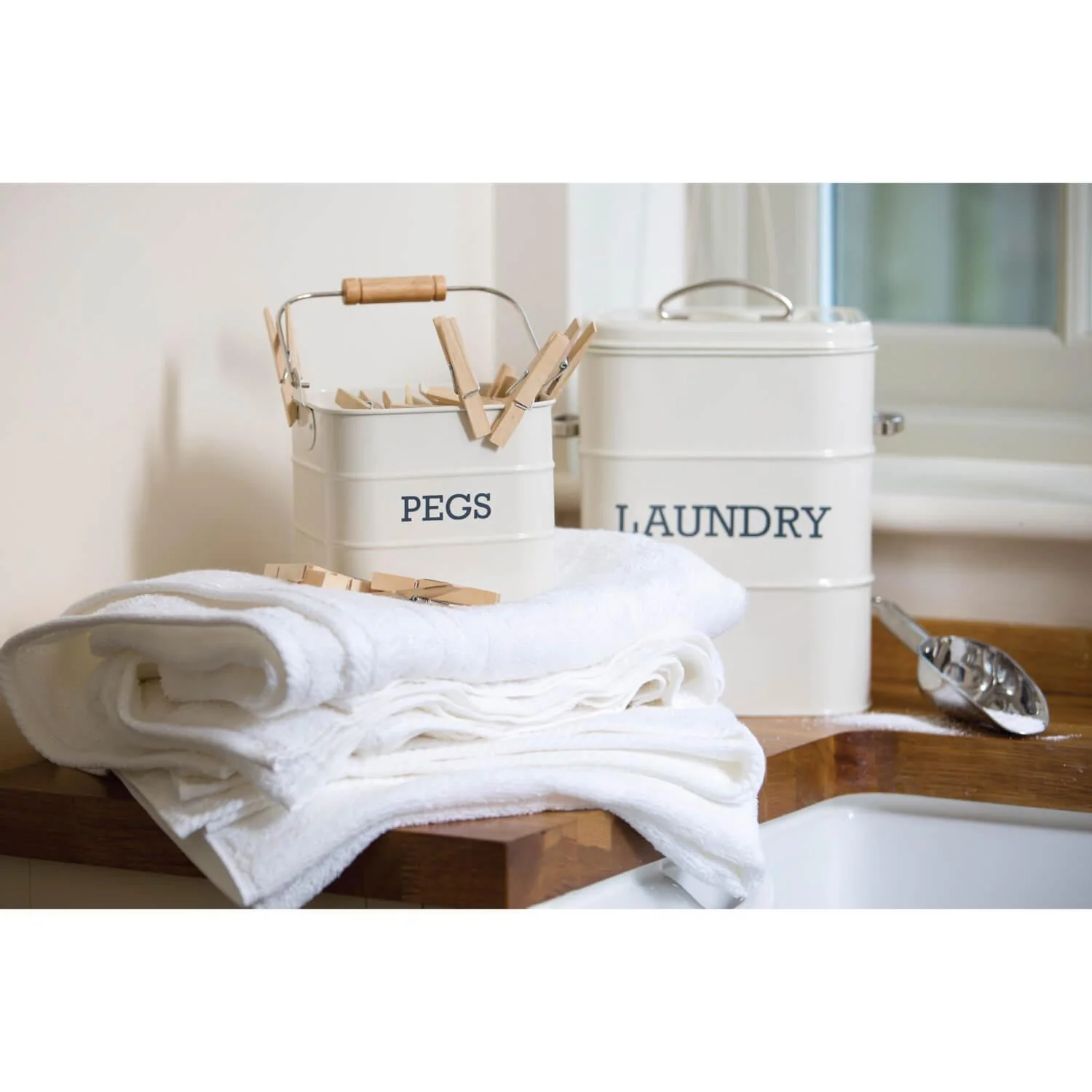Living Nostalgia Laundry Soap Canister - Cream - Image 5