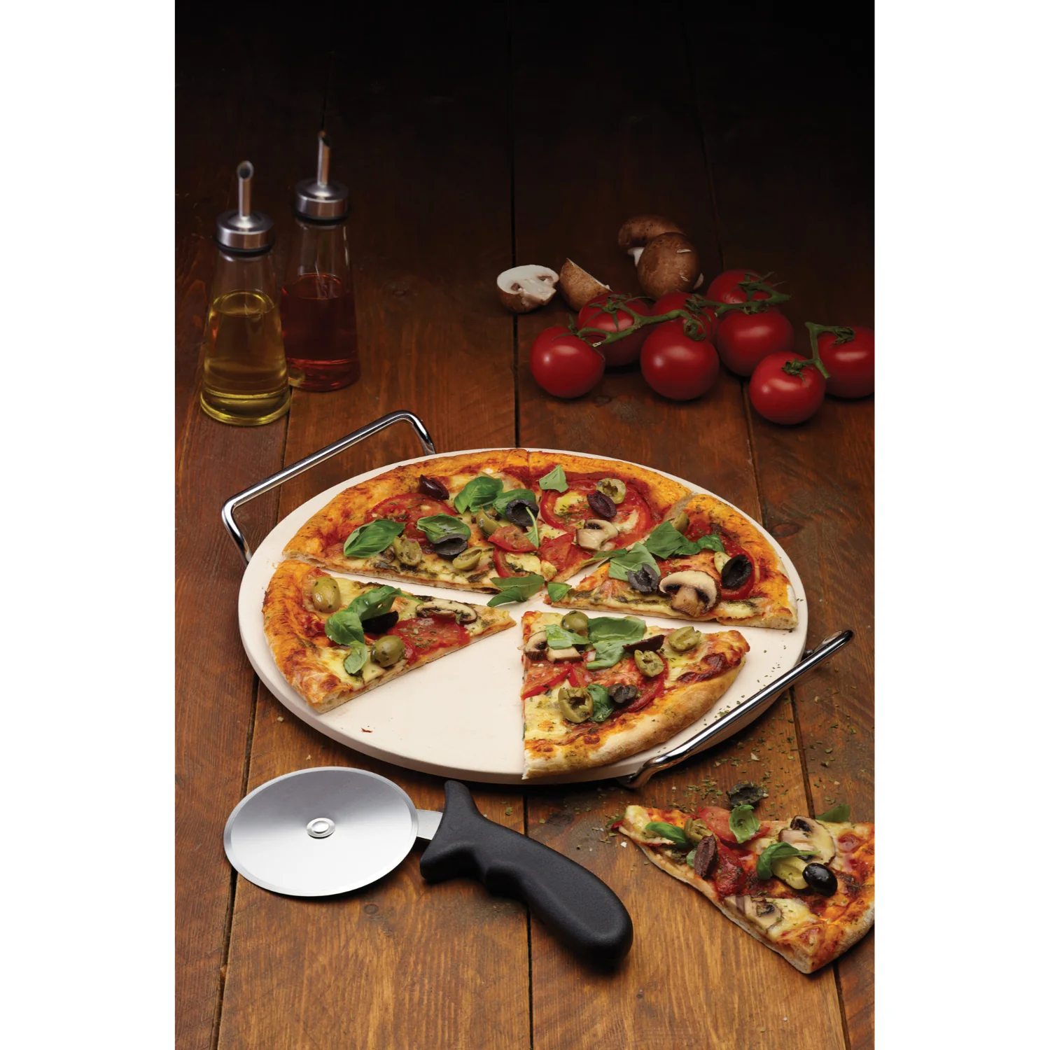 KitchenCraft World Of Flavours Pizza Stone & Cutter Set - Image 4