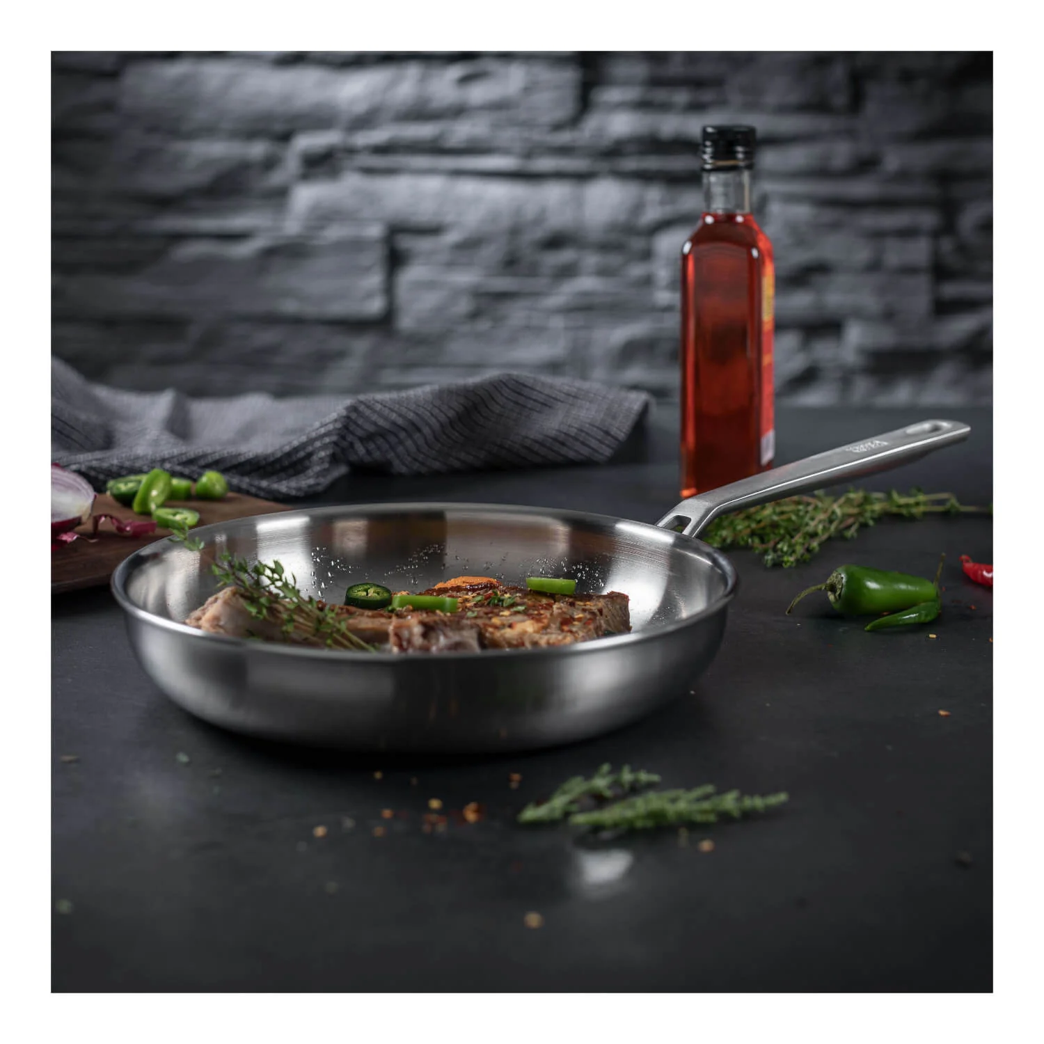 Kuhn Rikon Culinary Fiveply 24cm Uncoated Frying Pan - Image 6