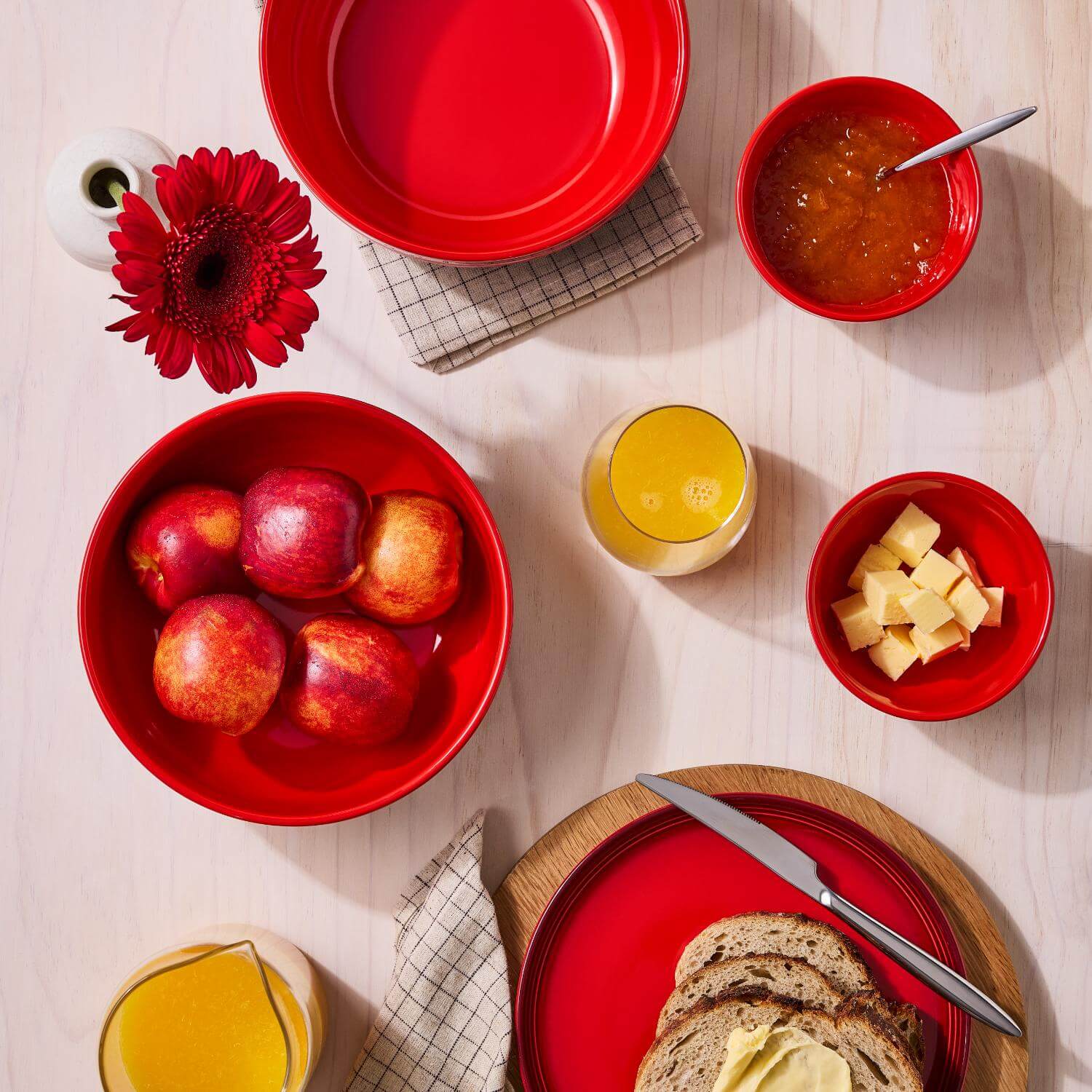 Le Creuset 12cm Stoneware Round Coupe Snack Bowl - Cerise - Image 5