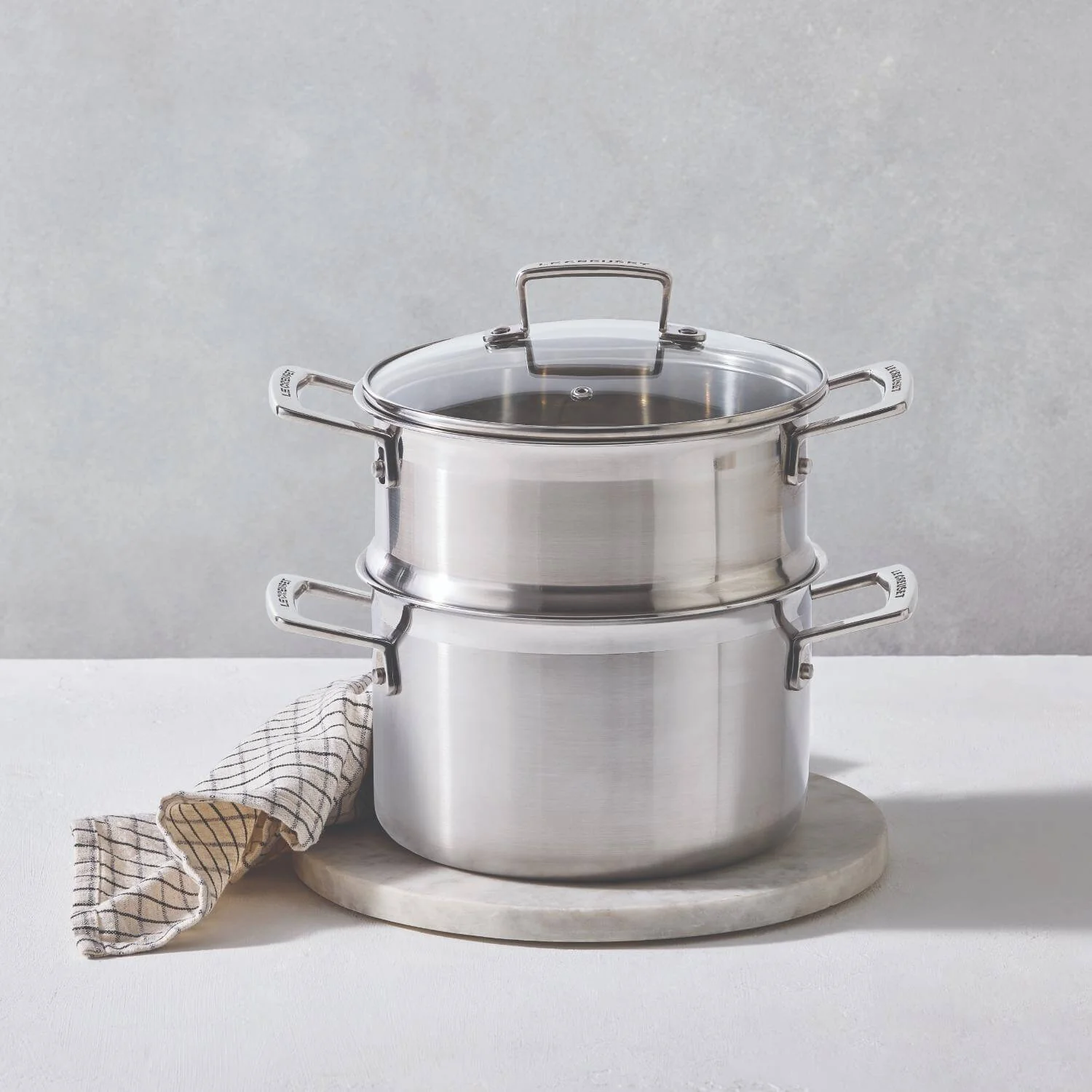 Le Creuset 3-Ply Stainless Steel Casserole with Steamer - 20cm - Image 6
