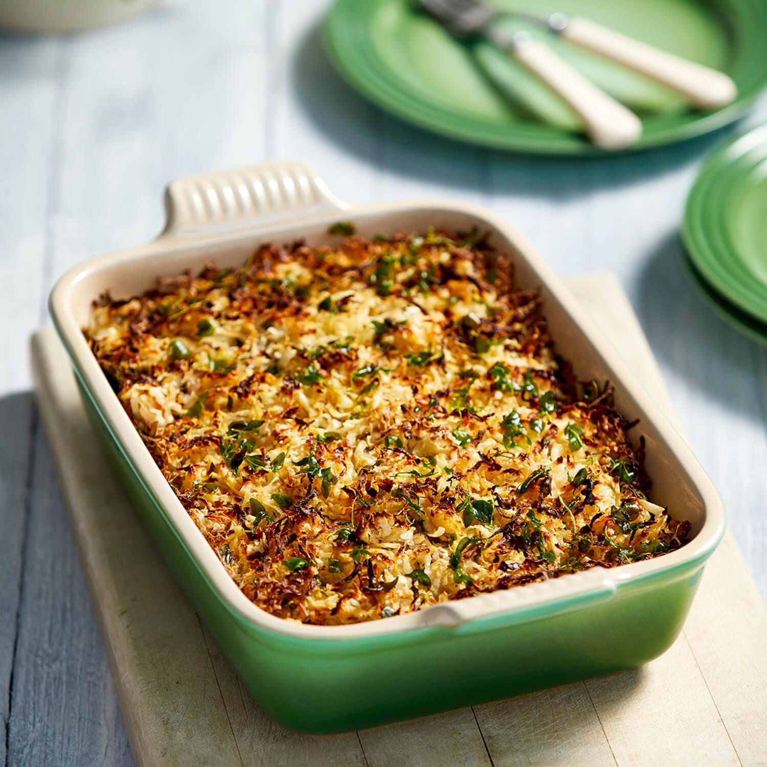 Le Creuset Stoneware Heritage 32cm Rectangular Deep Dish - Bamboo Green - Image 6