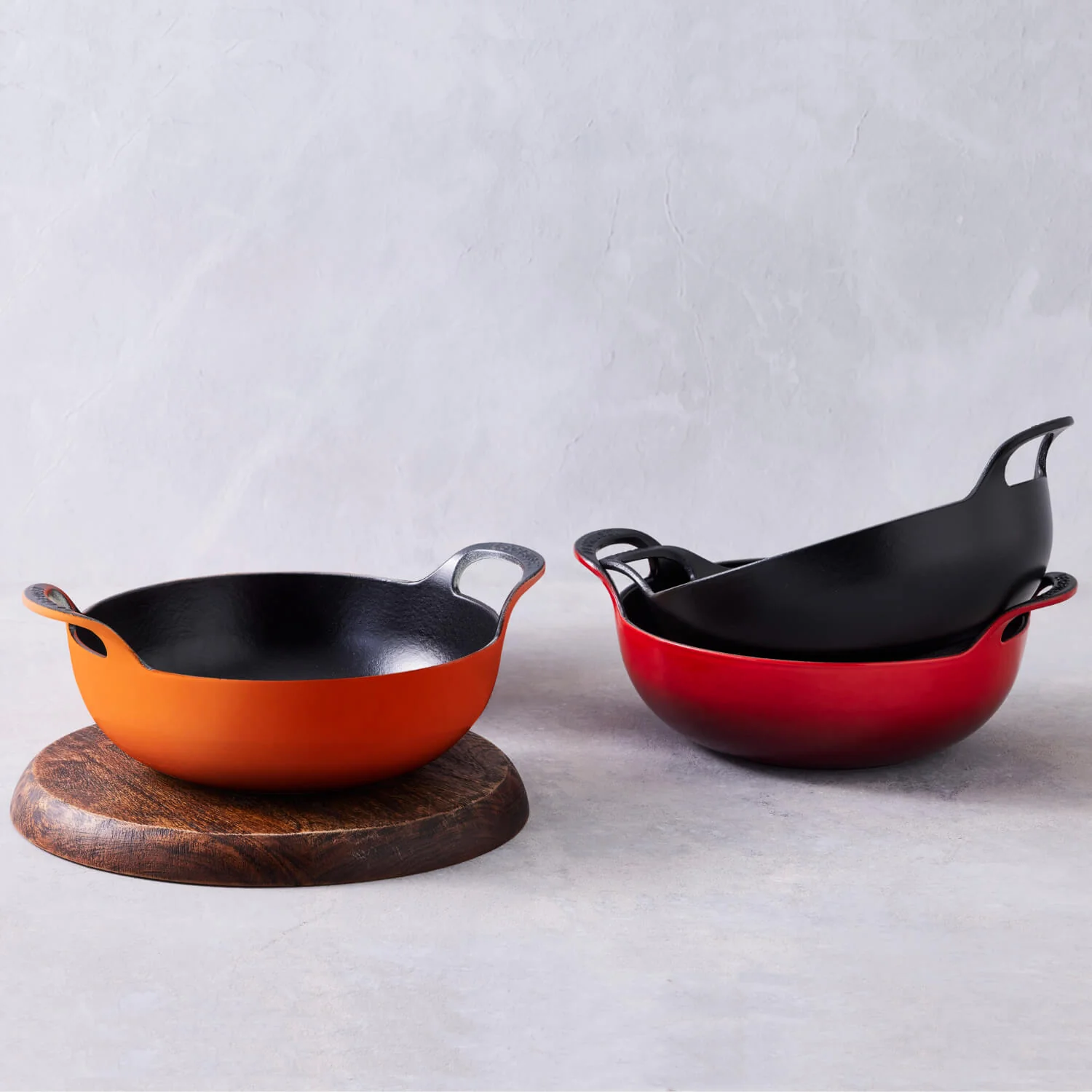 Le Creuset Cast Iron 24cm Balti Dish - Volcanic - Image 5