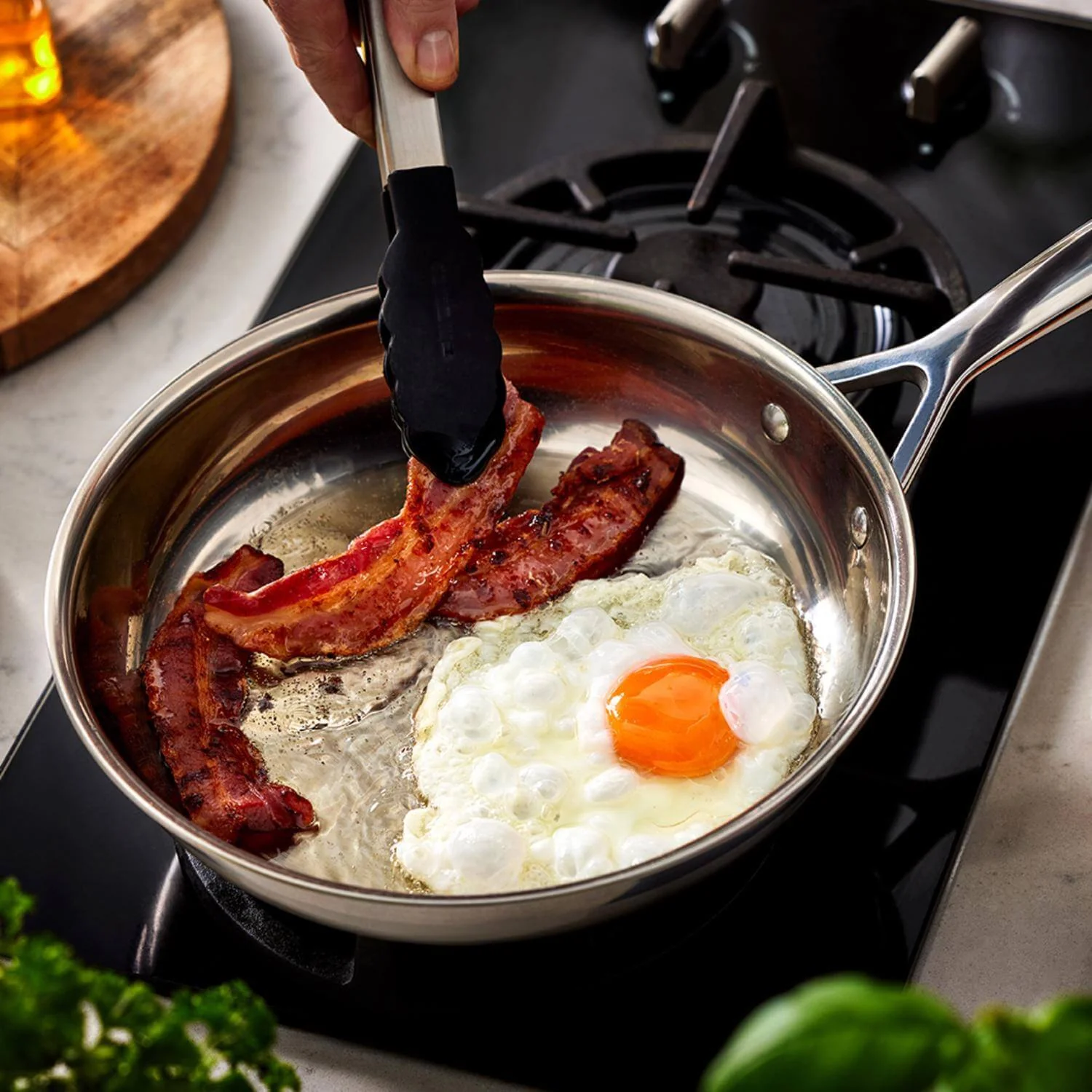 Le Creuset Classic 3-Ply Stainless Steel 24cm Uncoated Frying Pan - Image 6