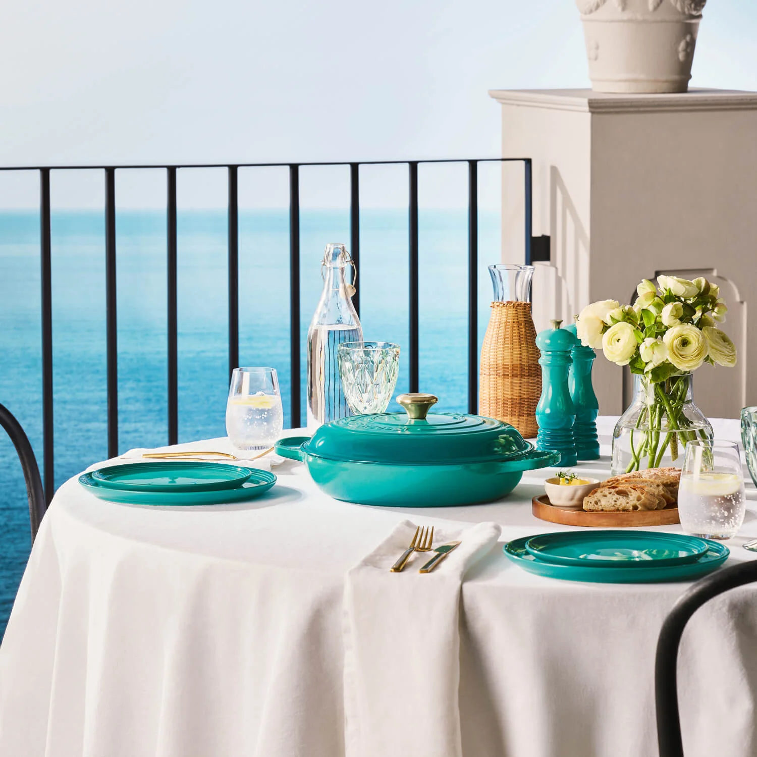 Le Creuset Classic Pepper Mill - Bleu Riviera - Image 6
