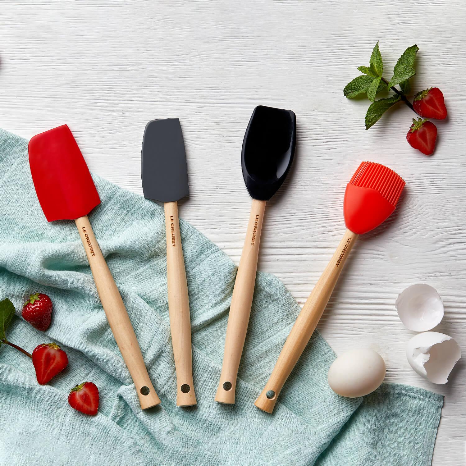 Le Creuset Craft Small Silicone Spatula - Flint - Image 2