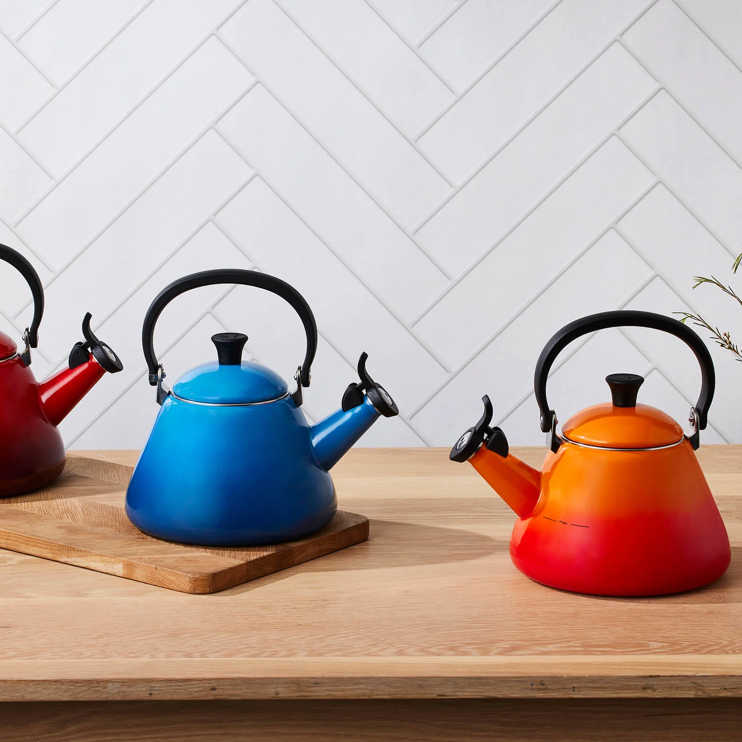 Le Creuset Kone Stove Top Kettle - Cerise - Image 6
