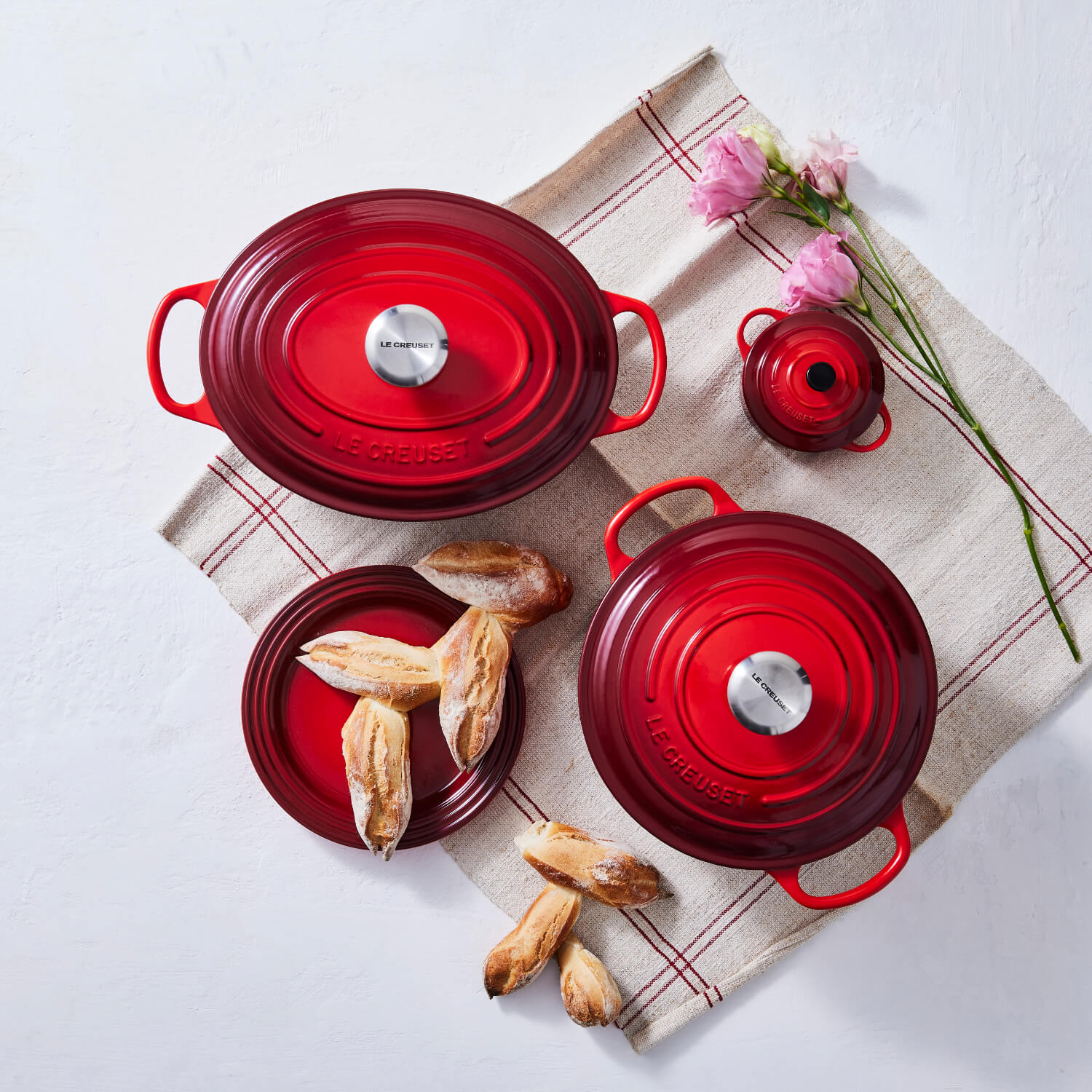Le Creuset Signature 35cm Cast Iron Oval Casserole - Cerise - Image 8