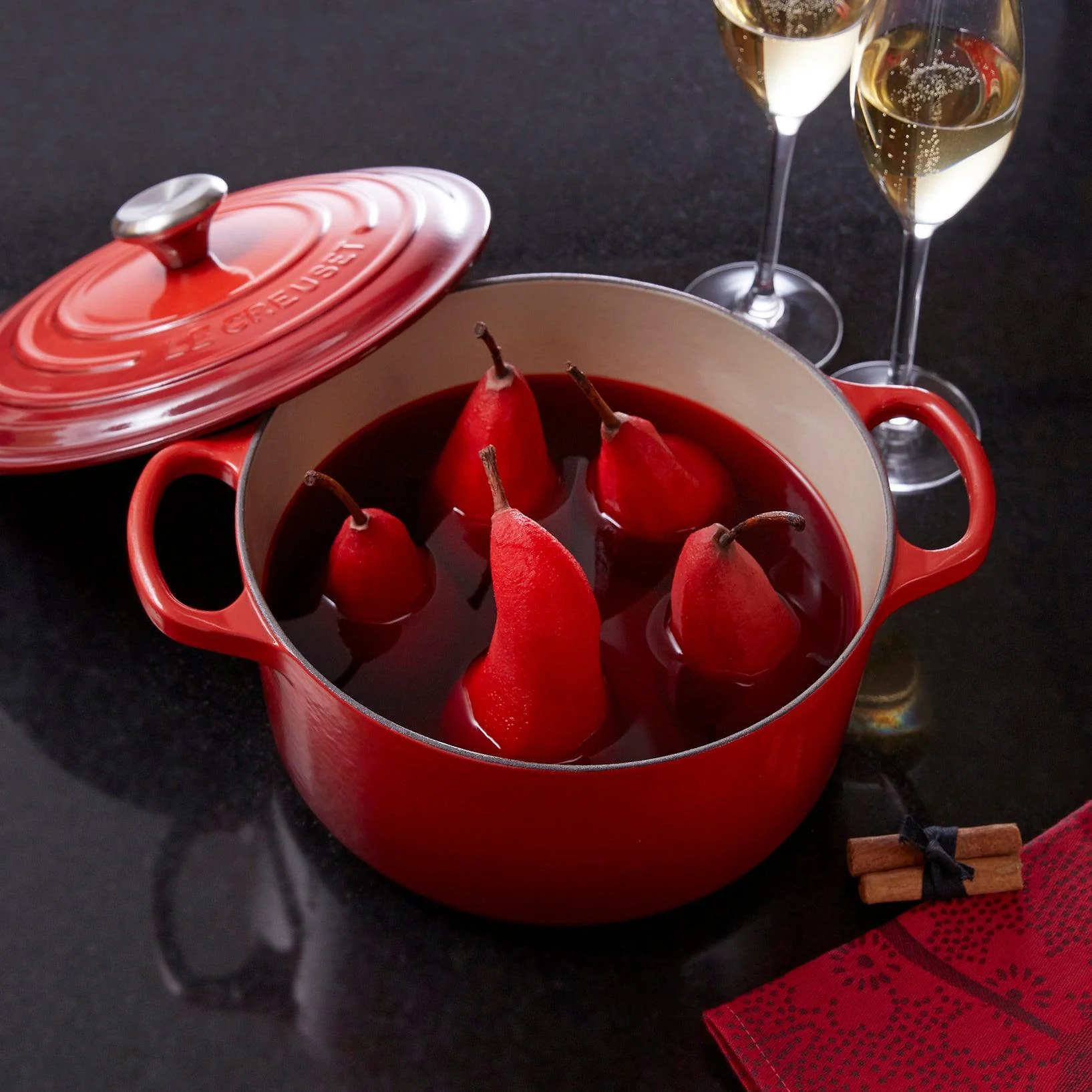 Le Creuset Signature Cast Iron 20cm Round Casserole - Cerise - Image 7