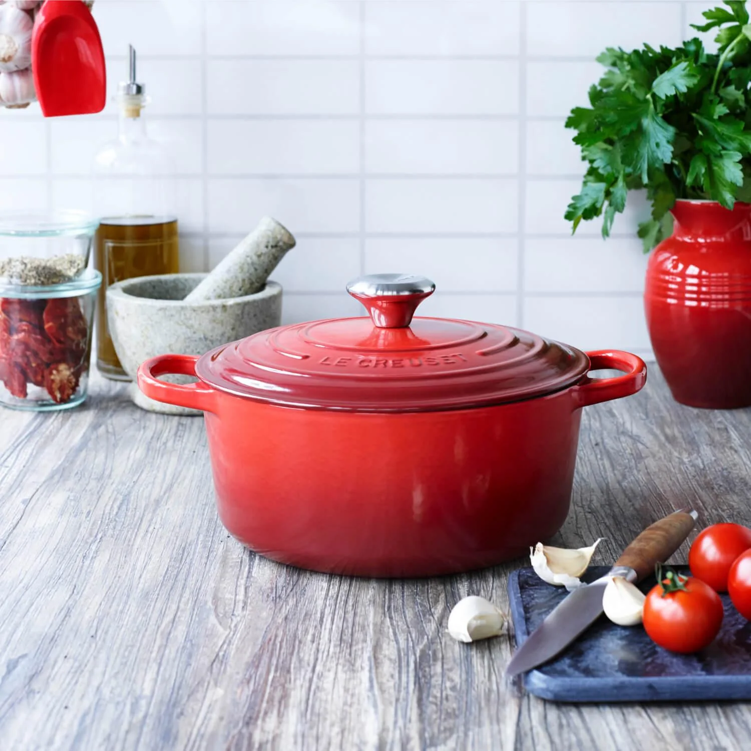 Le Creuset Signature Cast Iron 22cm Round Casserole - Cerise - Image 8