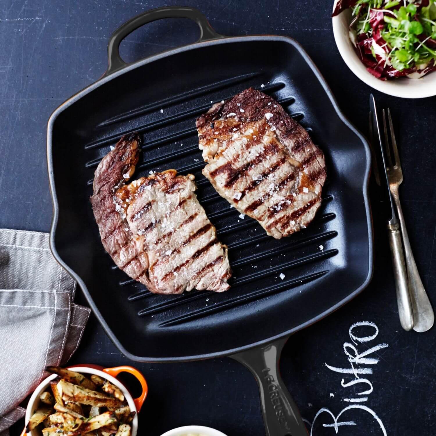 Le Creuset Signature Cast Iron 26cm Square Grillit - Satin Black - Image 4