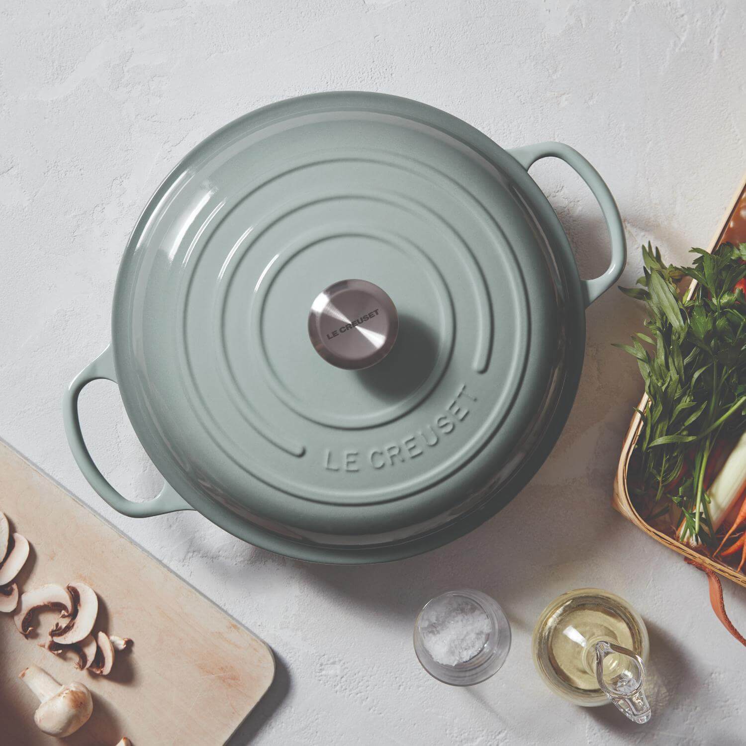 Le Creuset Signature Cast Iron 30cm Shallow Casserole - Sea Salt - Image 6