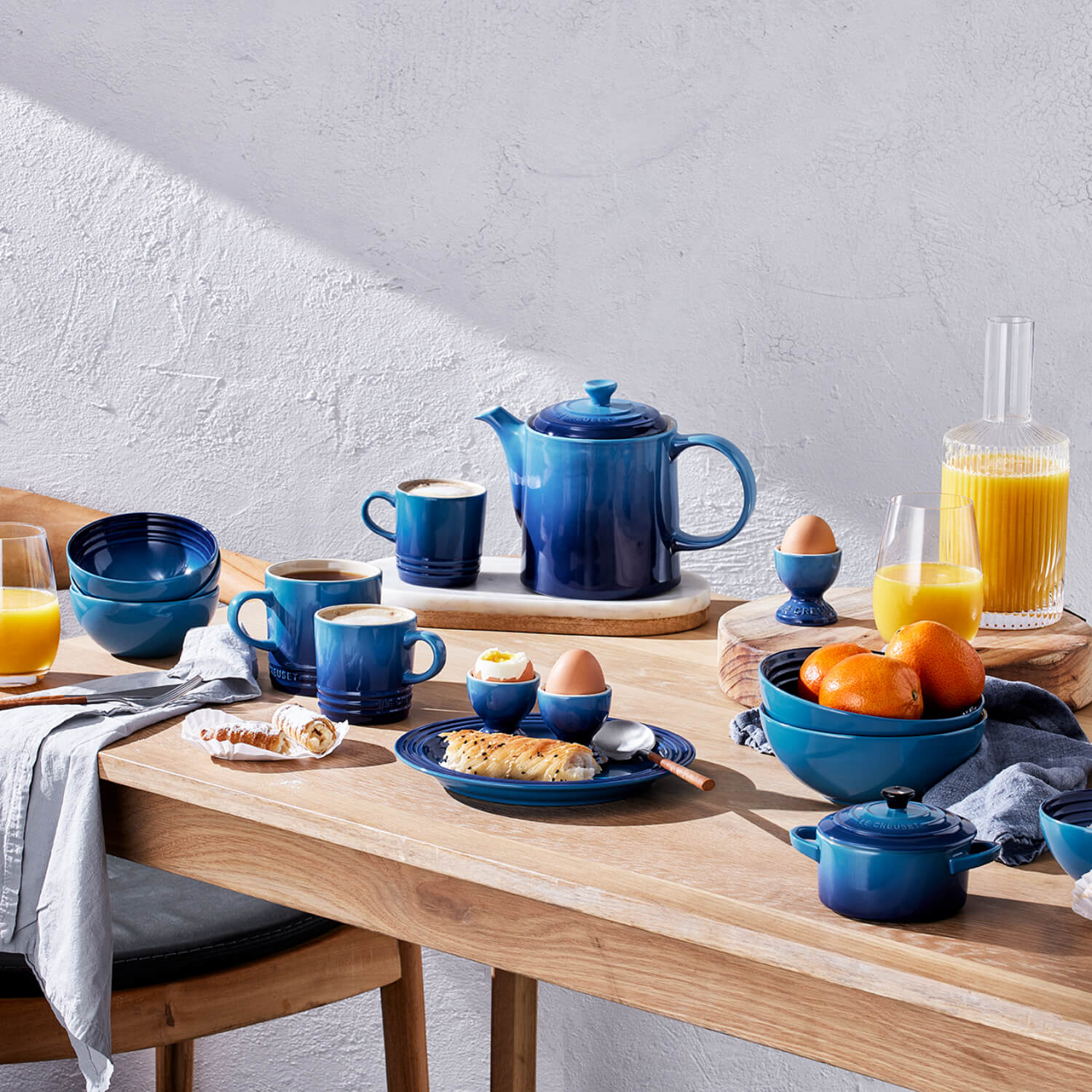 Le Creuset Stoneware Cappuccino Mug - Azure - Image 5