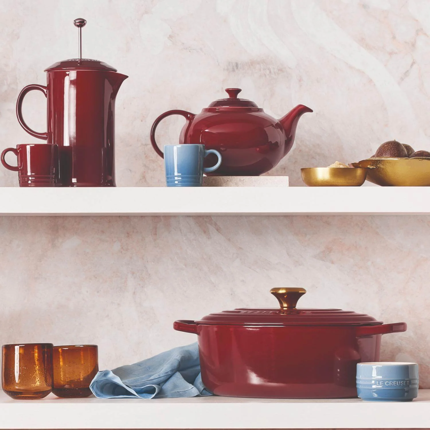 Le Creuset Stoneware Classic Teapot - Garnet - Image 7