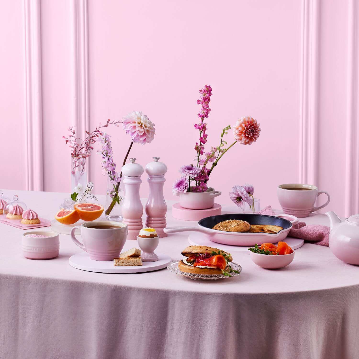 Le Creuset Stoneware Grand Mug - Shell Pink - Image 4