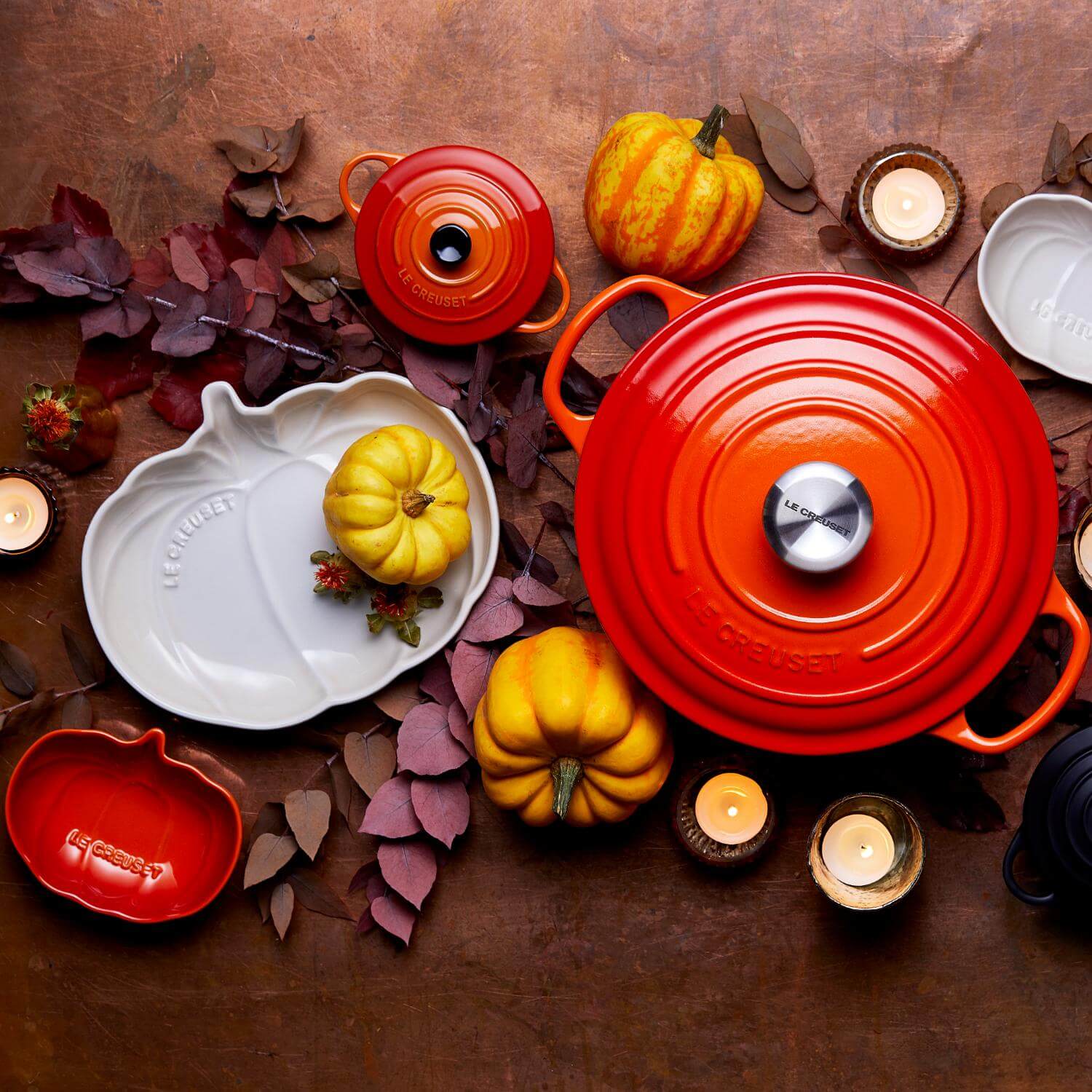 Le Creuset Halloween Stoneware Medium Pumpkin Dish - White - Image 5
