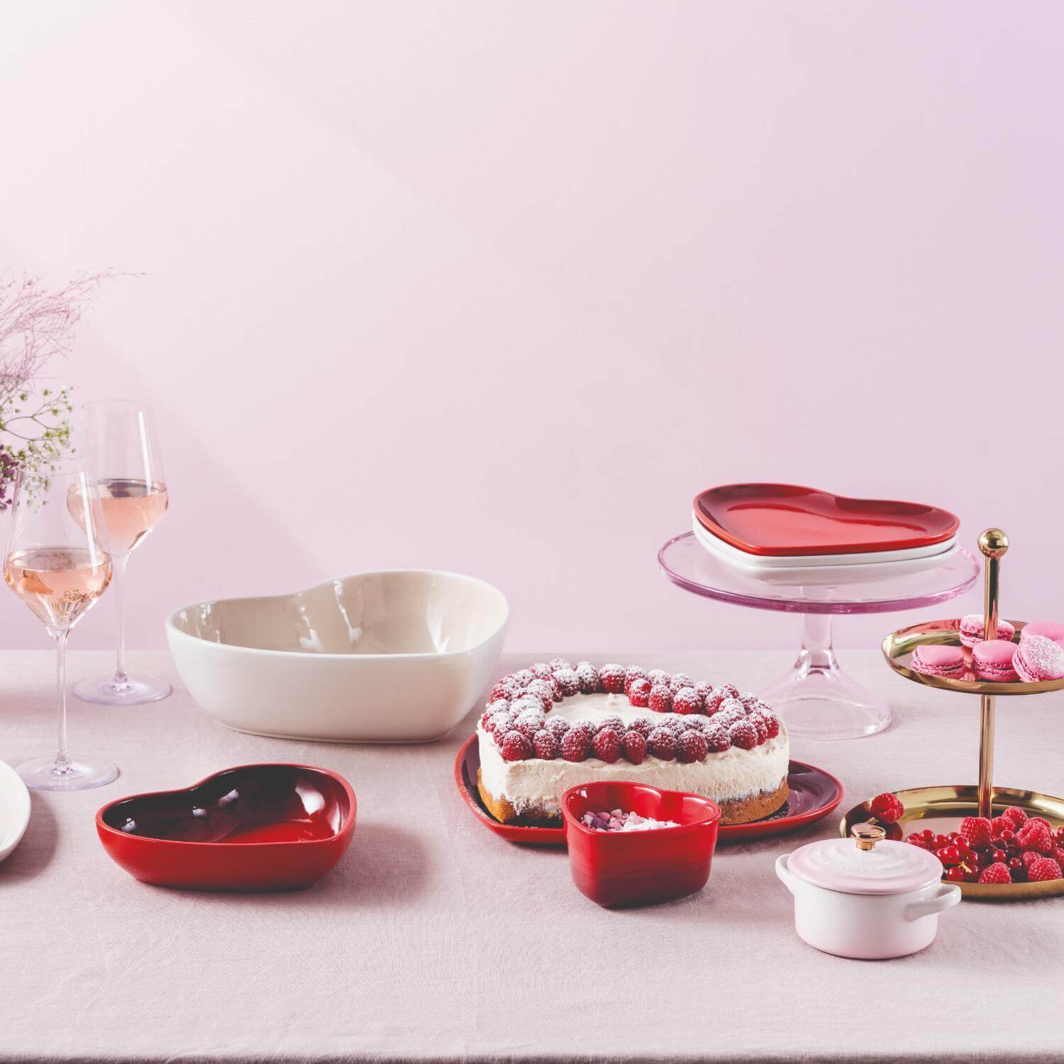 Le Creuset Stoneware Petite Round Casserole with Gold Heart Knob - Shell Pink - Image 6