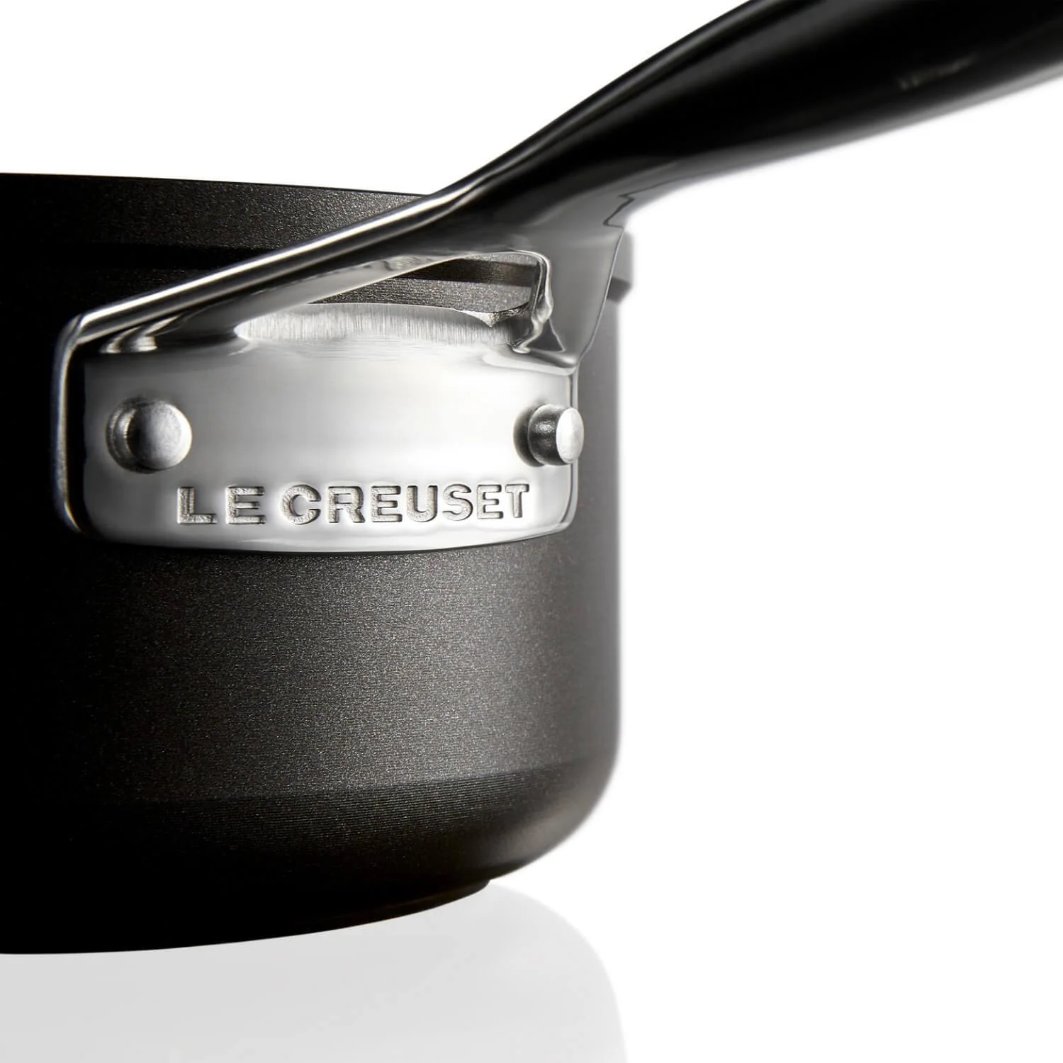 Le Creuset Toughened Non-Stick Milk Pan - 16cm - Image 4