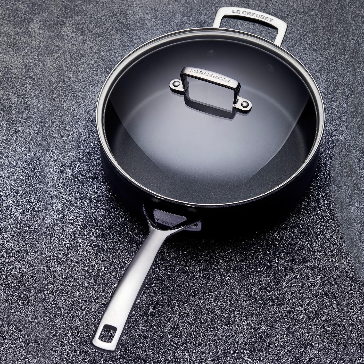 Le Creuset Toughened Non-Stick Saute Pan With Glass Lid - 26cm - Image 5