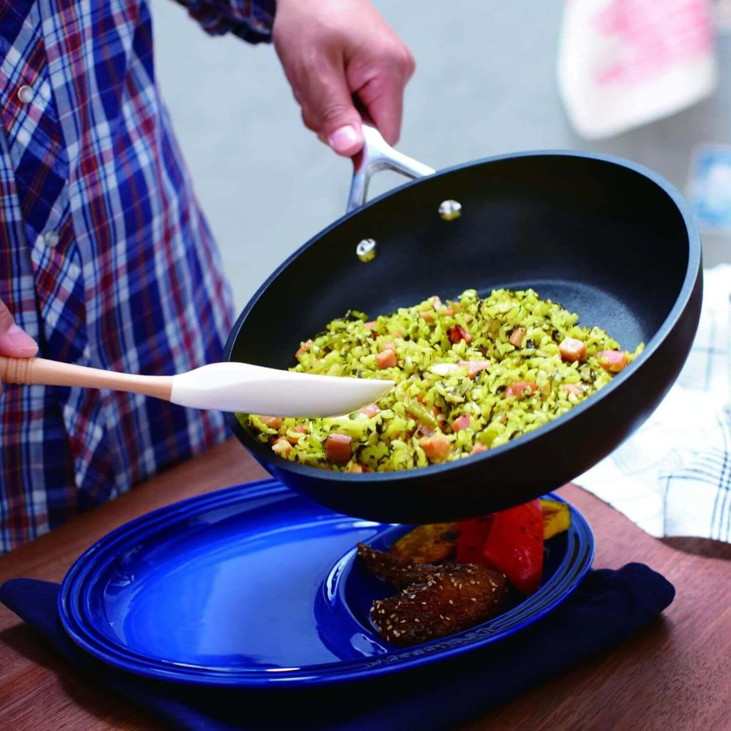 Le Creuset Toughened Non-Stick Cookware Set - 6 Piece - Image 7