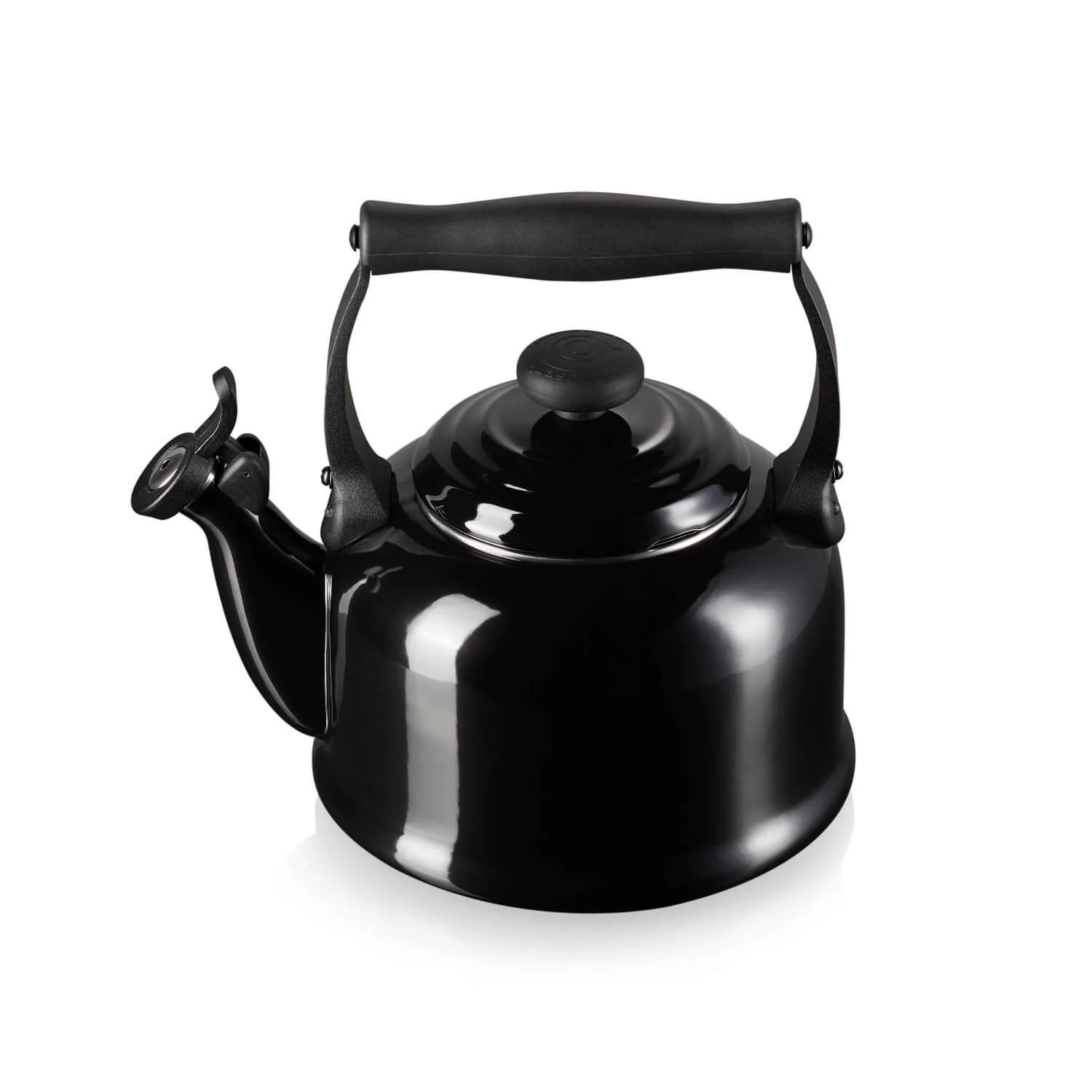 Le Creuset Traditional Stove Top Kettle - Black - Image 3