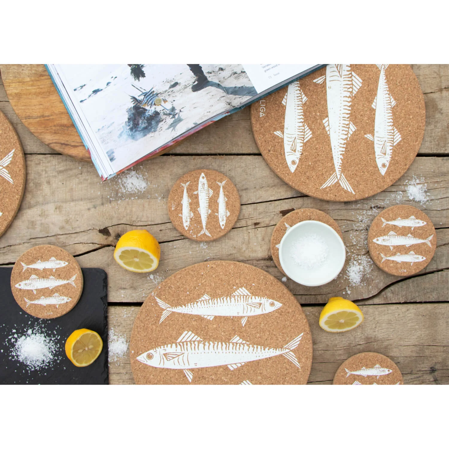 Liga Round Cork Placemat - Mackerel - White - Image 6