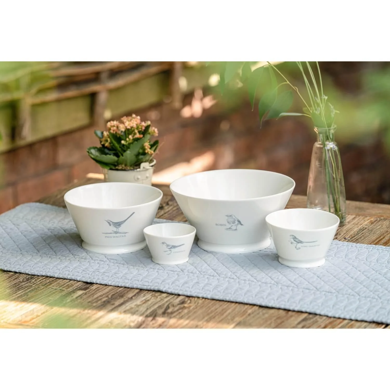 Mary Berry English Garden Large Serving Bowl - Robin - Image 3