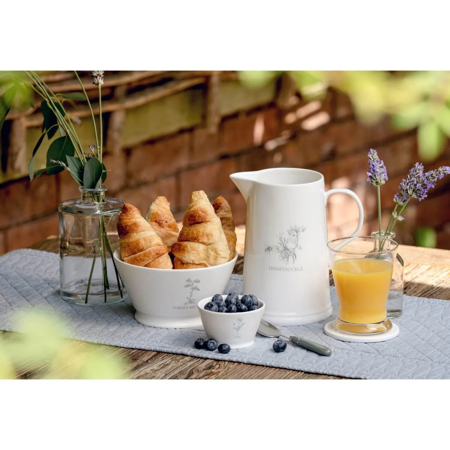 Mary Berry English Garden Small Jug - Forget Me Not - Image 3