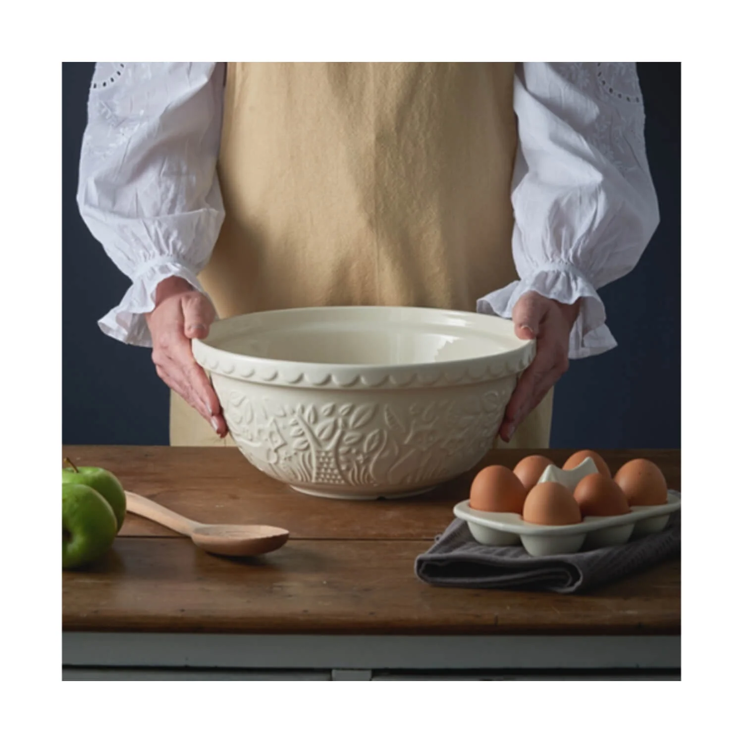Mason Cash S12 29cm In the Forest Stoneware Mixing Bowl - Cream - Fox - Image 2