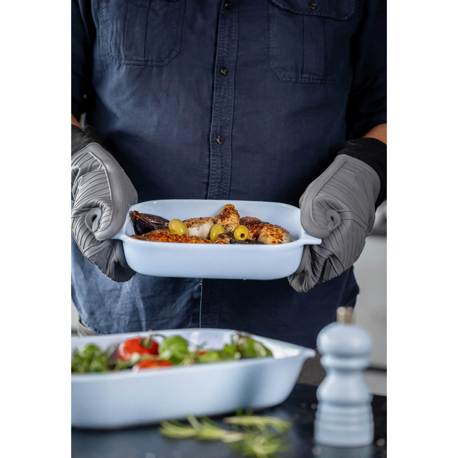 MasterClass 23cm Ceramic Roaster - Sky Blue - Image 9
