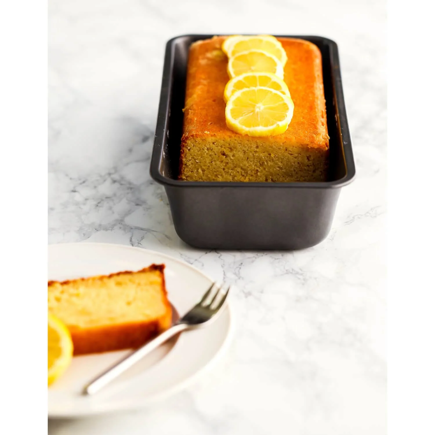 MasterClass Non-Stick Seamless Loaf Tin - 1lb - Image 3