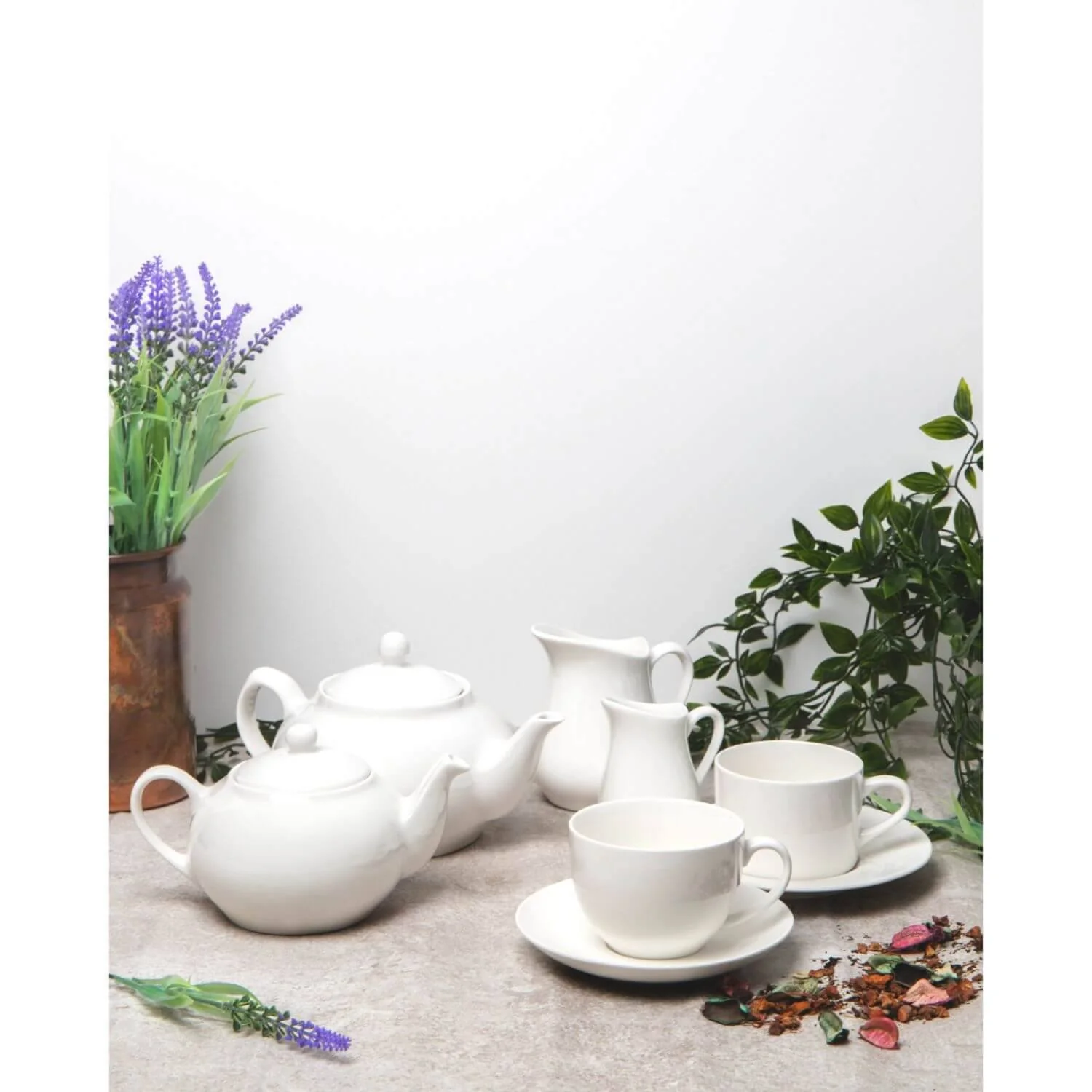 Maxwell & Williams White Basics Cup & Saucer - 260ml - Image 3