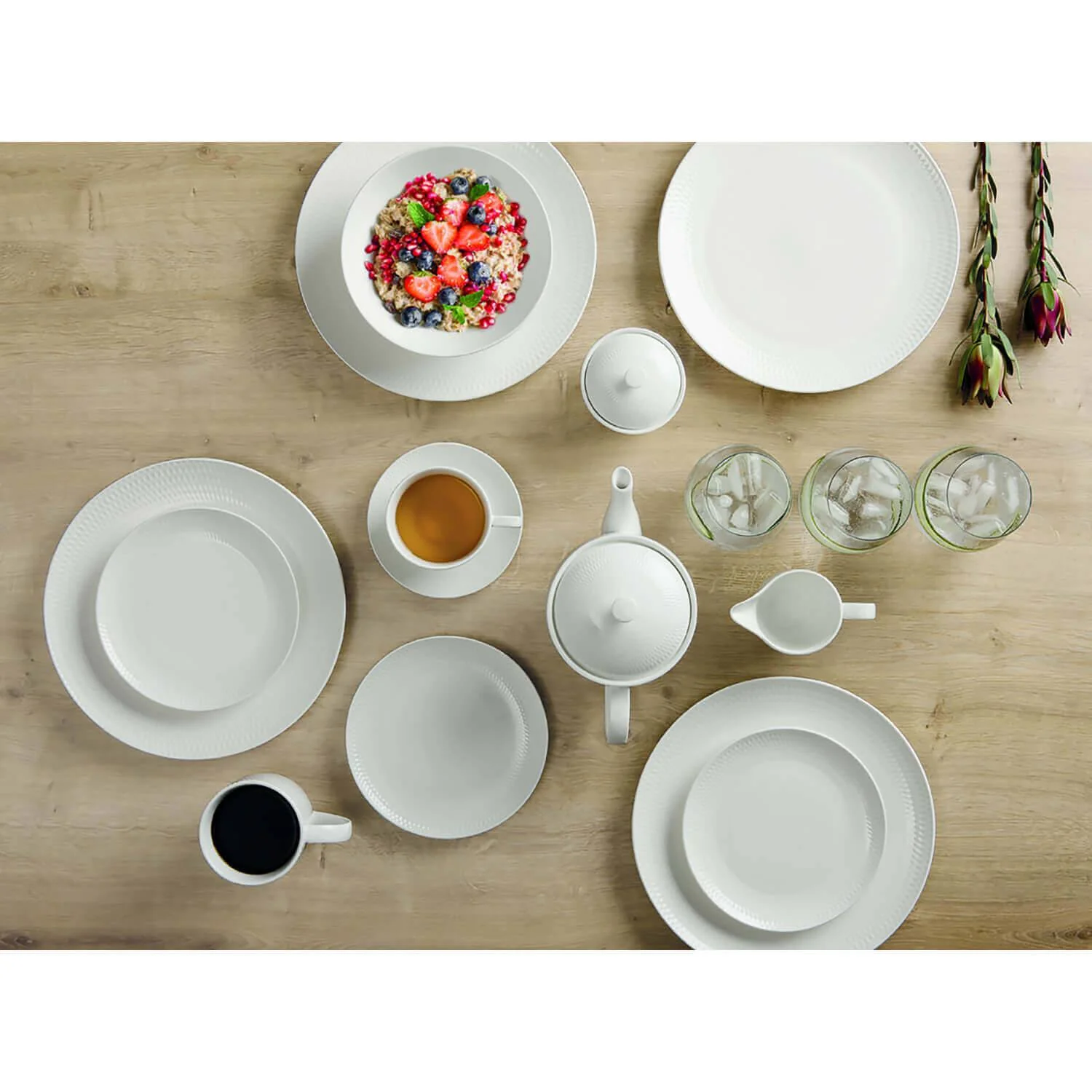 Maxwell & Williams White Basics Pestle & Mortar - Image 3