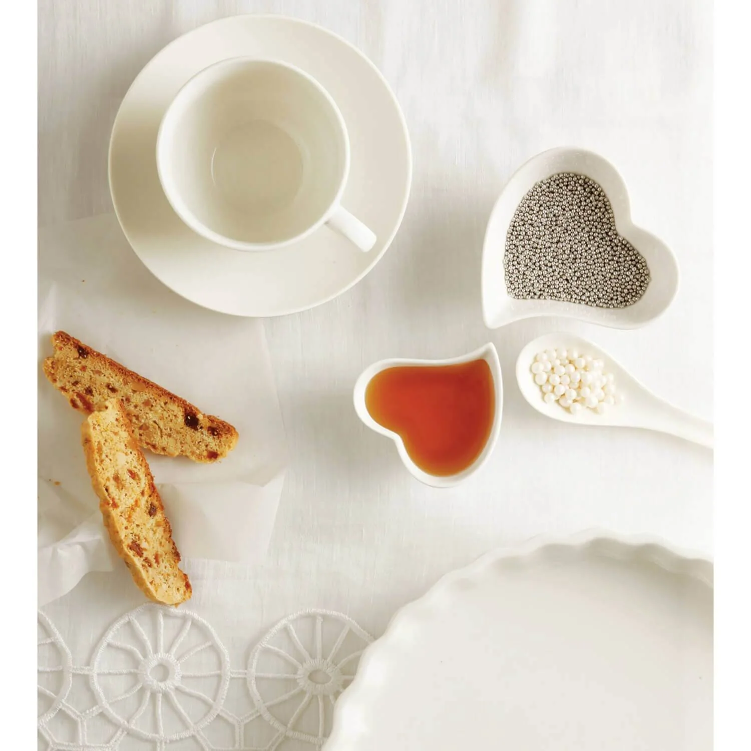 Maxwell & Williams White Basics Cappuccino Cup & Saucer Set - Image 3