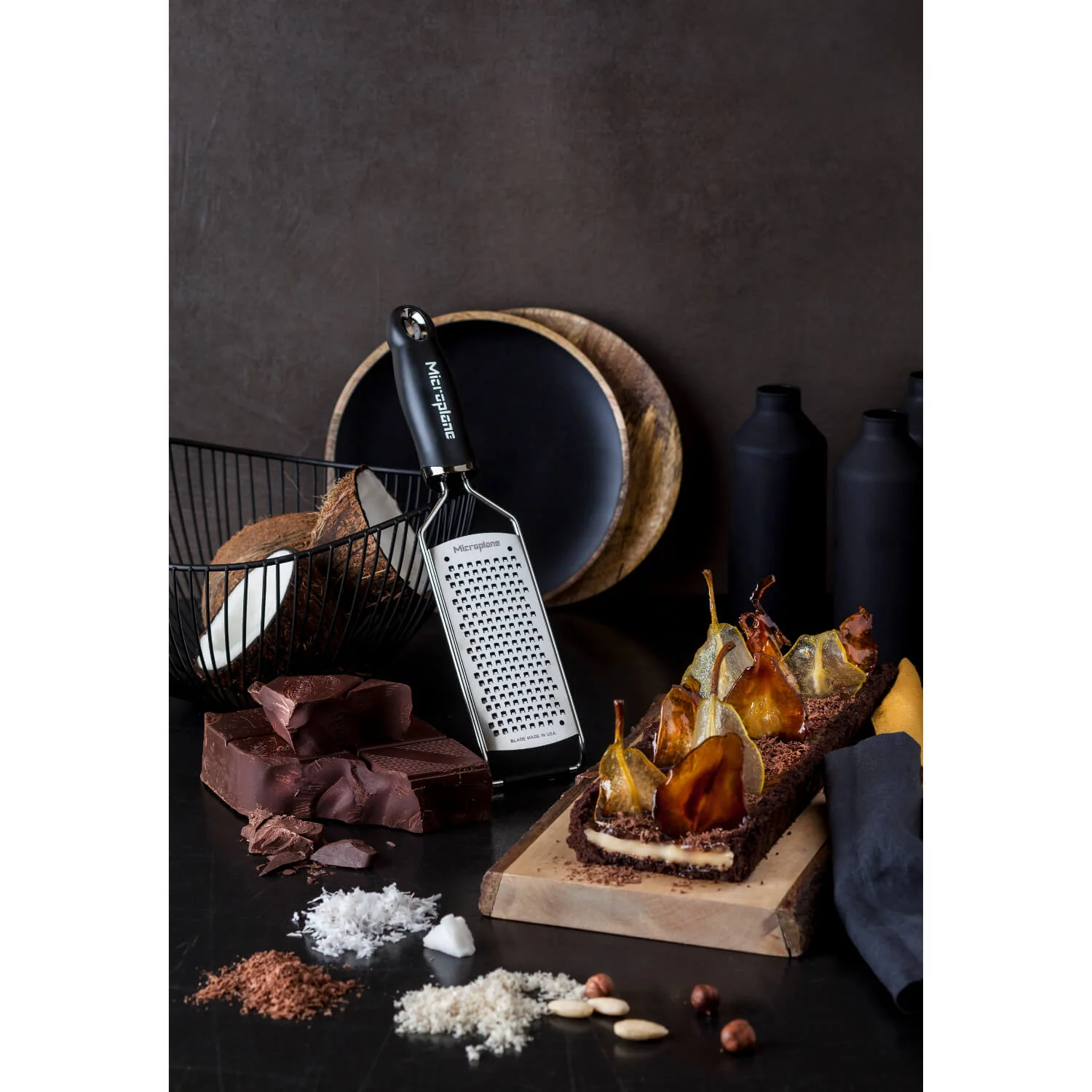 Microplane Gourmet Series Coarse Cheese Grater - Black - Image 3