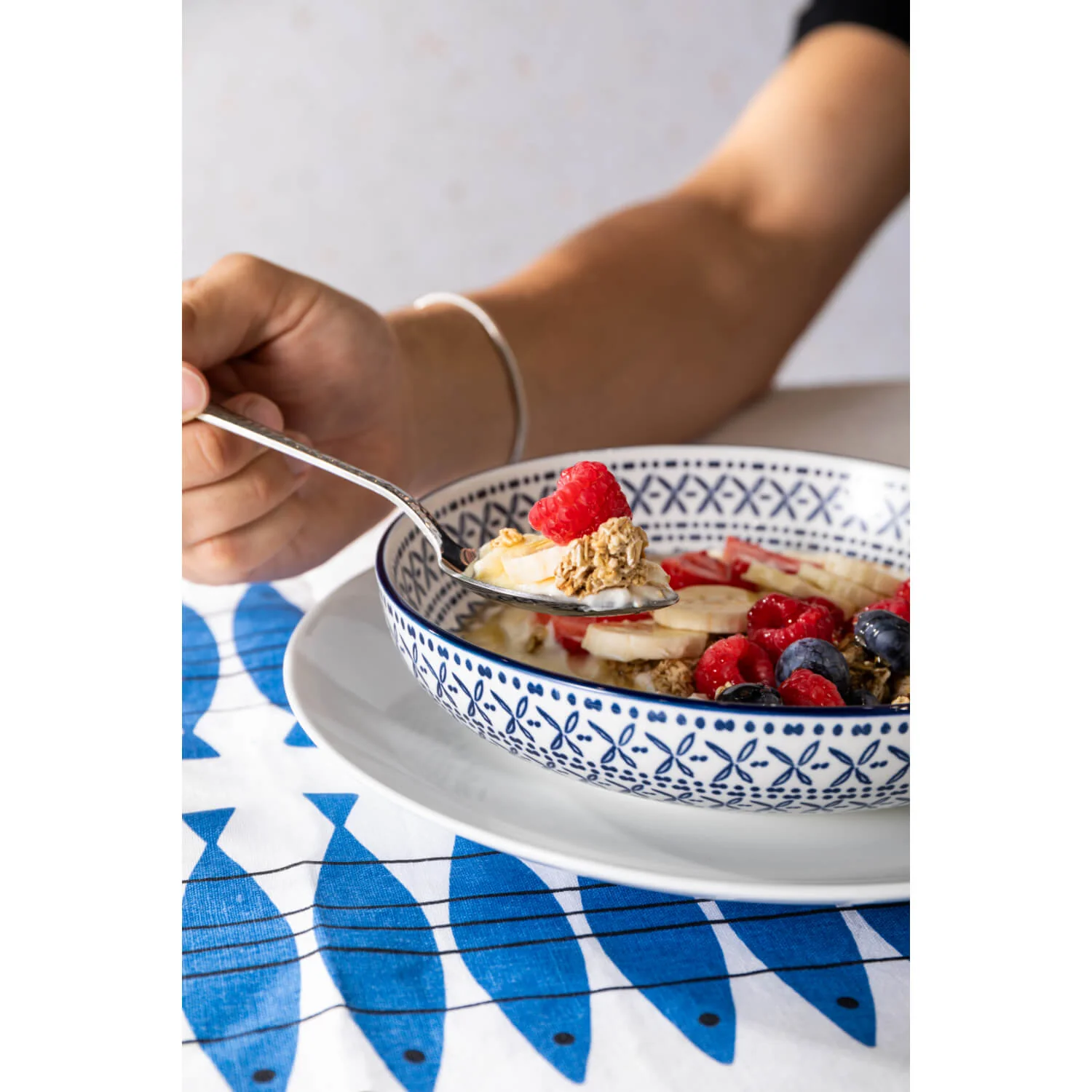 Mikasa 21cm Stoneware Pasta Bowl - Blue Mediterranean - Image 5