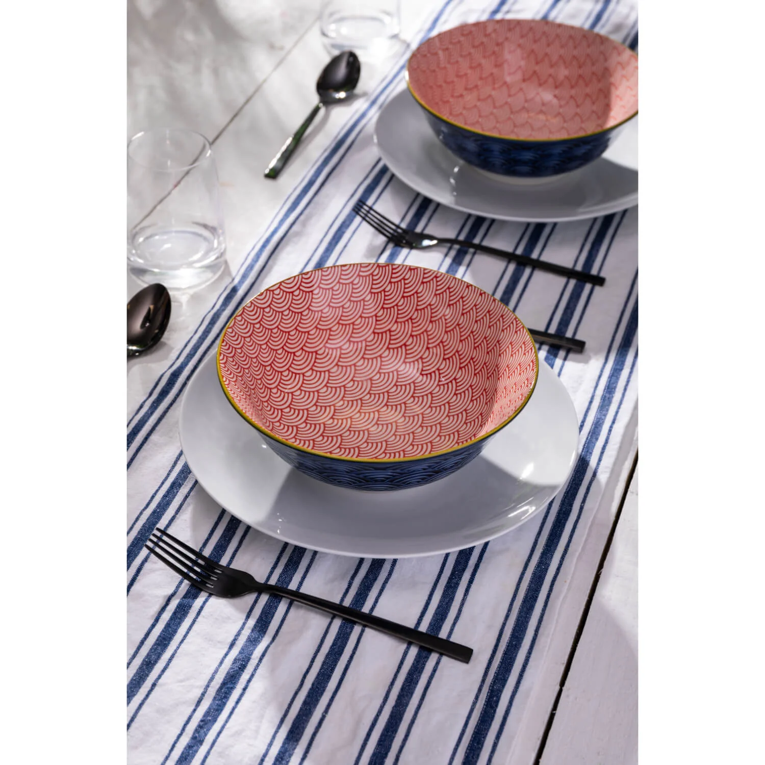 Mikasa 21cm Stoneware Ramen Bowl - Blue/Red Arc - Image 7